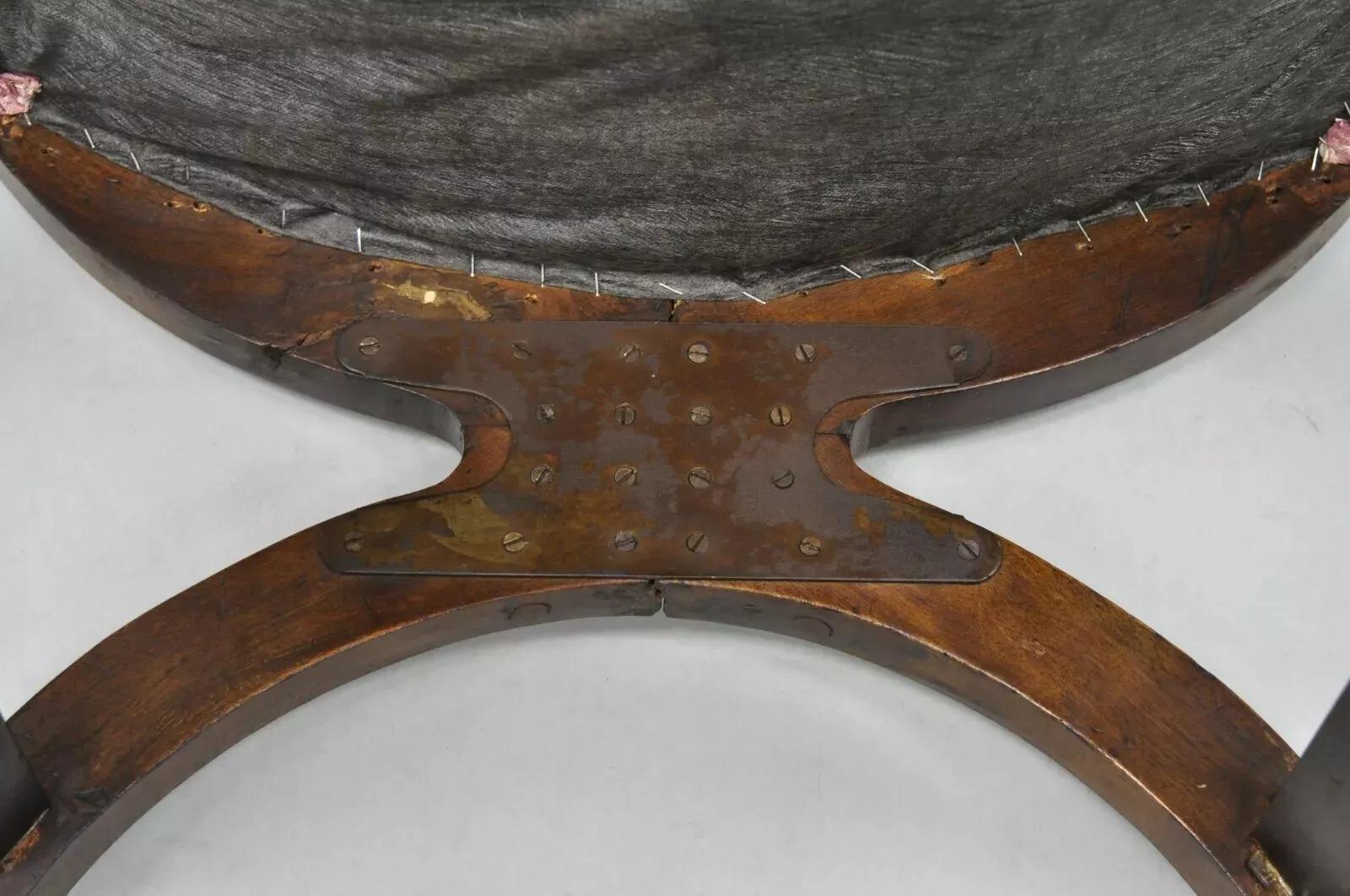 Antique Italian Renaissance Carved Walnut Northwind Face Curule Side Chair For Sale 3