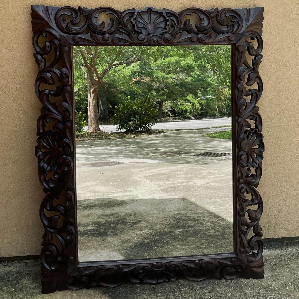 Antique Italian Renaissance Carved Wood Mirror In Good Condition For Sale In Dallas, TX