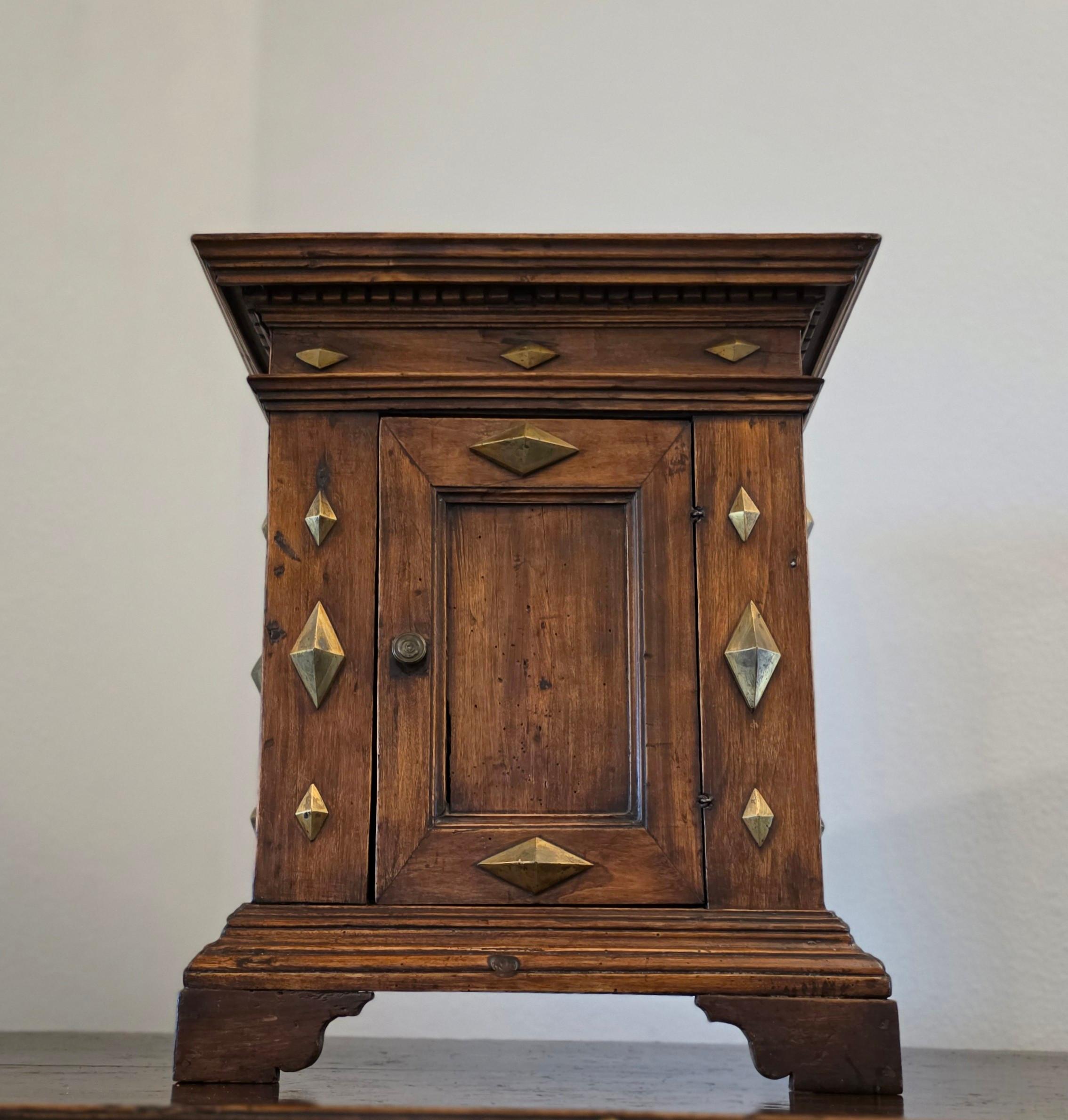 Antique Italian Renaissance Era Brass Mounted Walnut Table Cabinet Wall Cupboard In Good Condition For Sale In Forney, TX