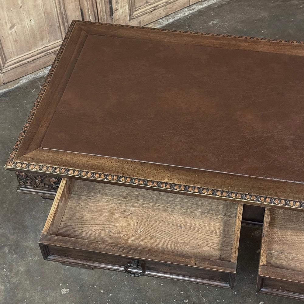 Antique Italian Renaissance Executive Desk with Faux Leather For Sale 10