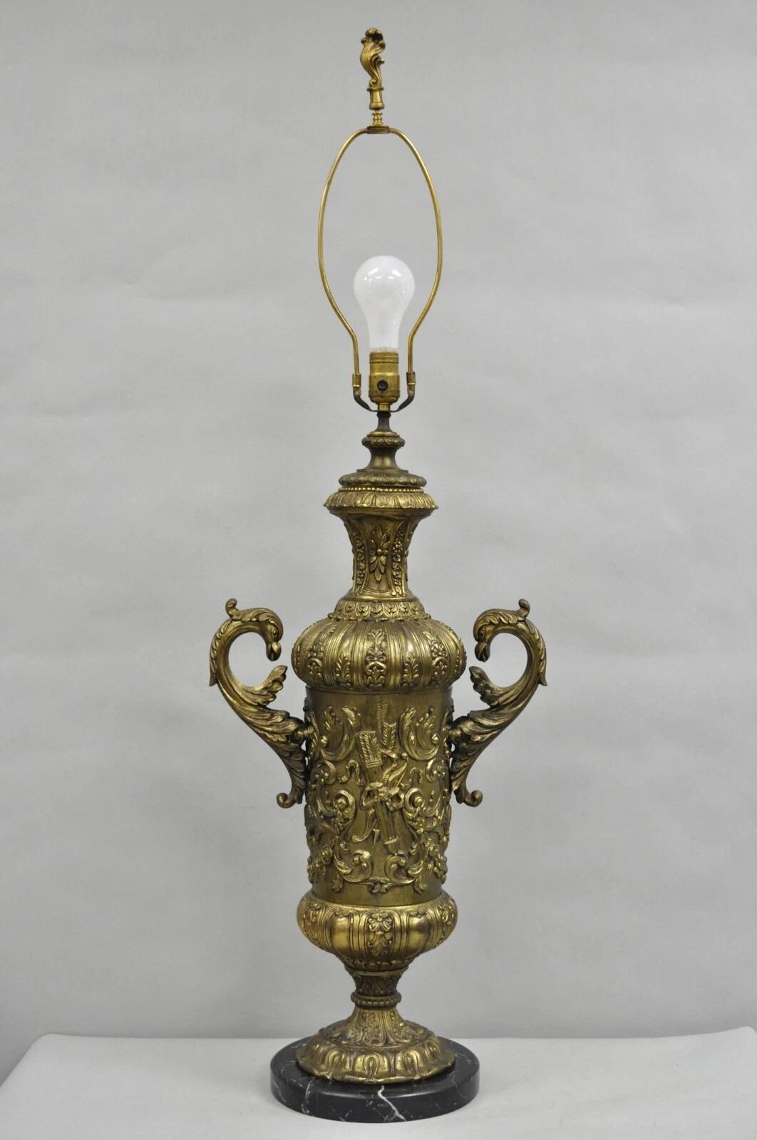 Antique Italian Renaissance Gold Bronze Figural Twin Handle Urn Large Table Lamp in vendita 4