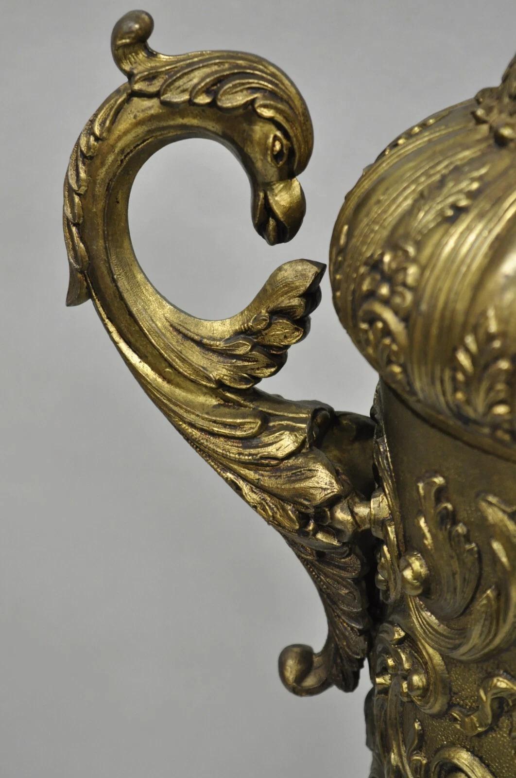 XX secolo Antique Italian Renaissance Gold Bronze Figural Twin Handle Urn Large Table Lamp in vendita