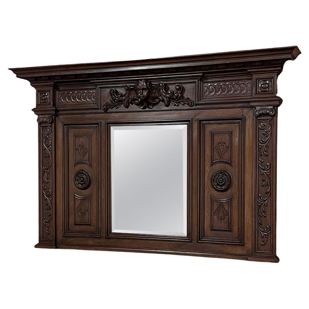Antique Mirror da camino rinascimentale italiano in noce