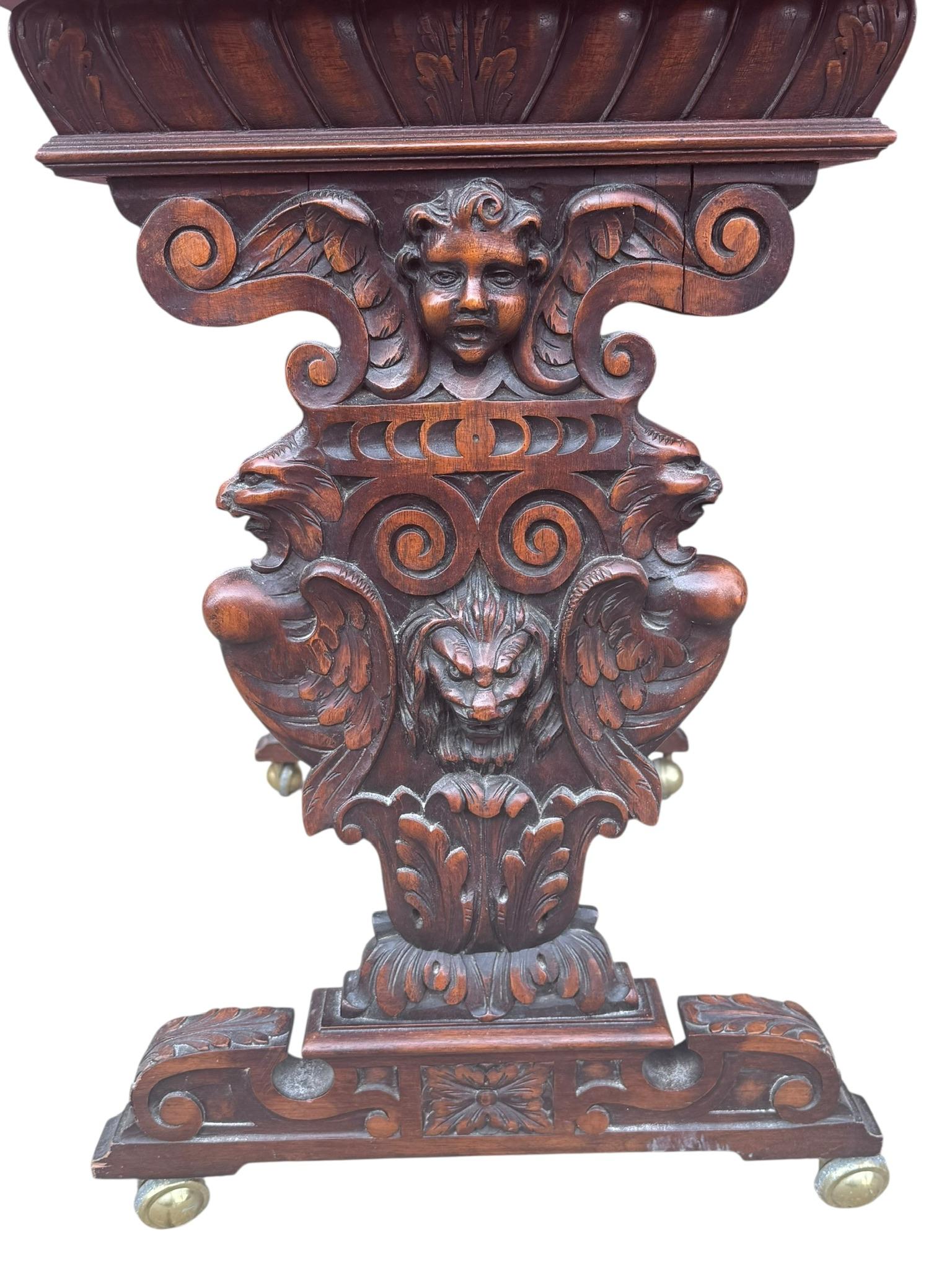 Antique Italian Renaissance Revival Carved Figural Bust, Winged Lions Hea In Good Condition For Sale In Chicago, IL