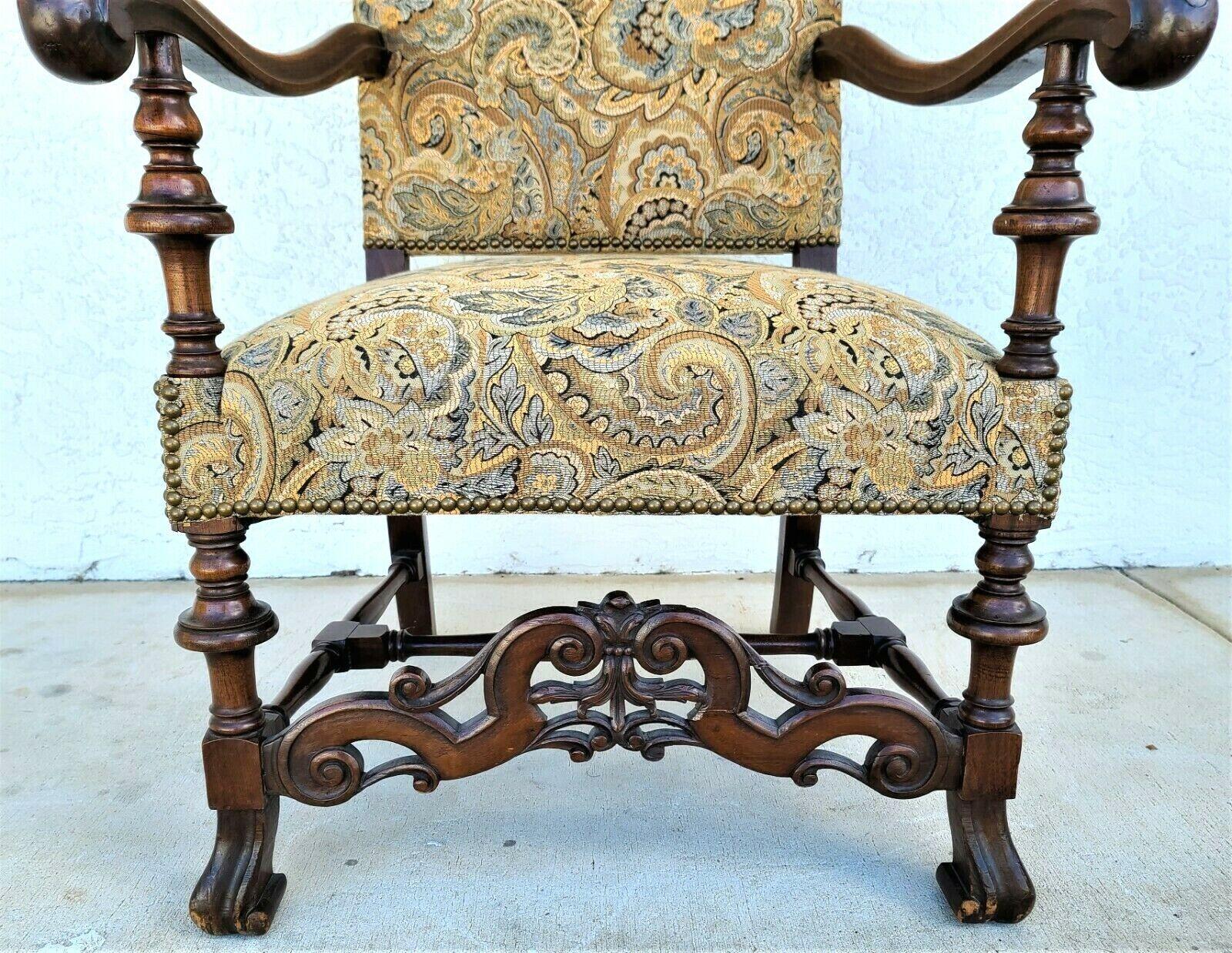 Unknown Antique Italian Renaissance Revival Style Carved Walnut Throne Chair For Sale