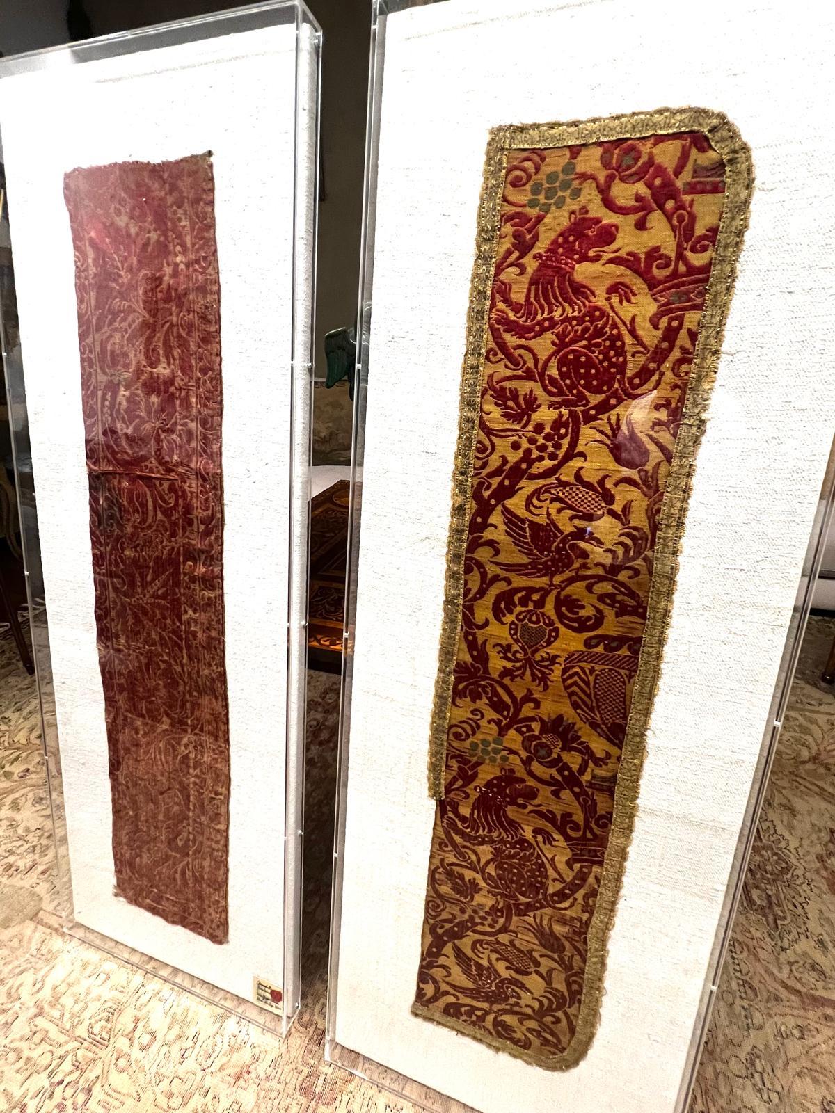 Antico broccato di seta rinascimentale italiano Frammenti di Firenze Mid Century Antiques in vendita 3