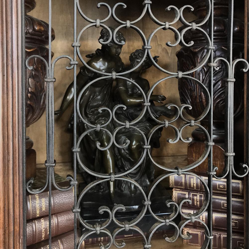 Antique Italian Renaissance Walnut Curio Cabinet 8