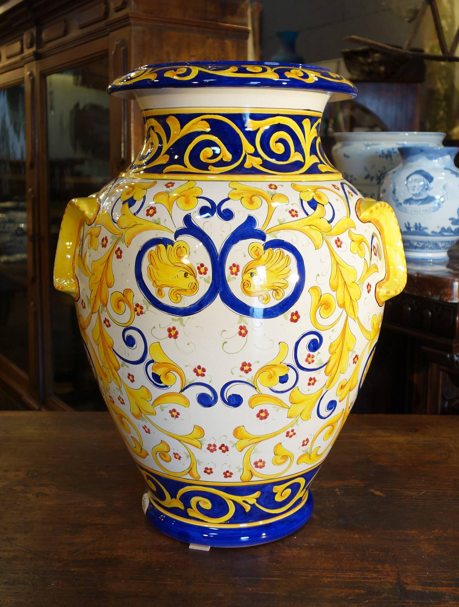 antique majolica pottery