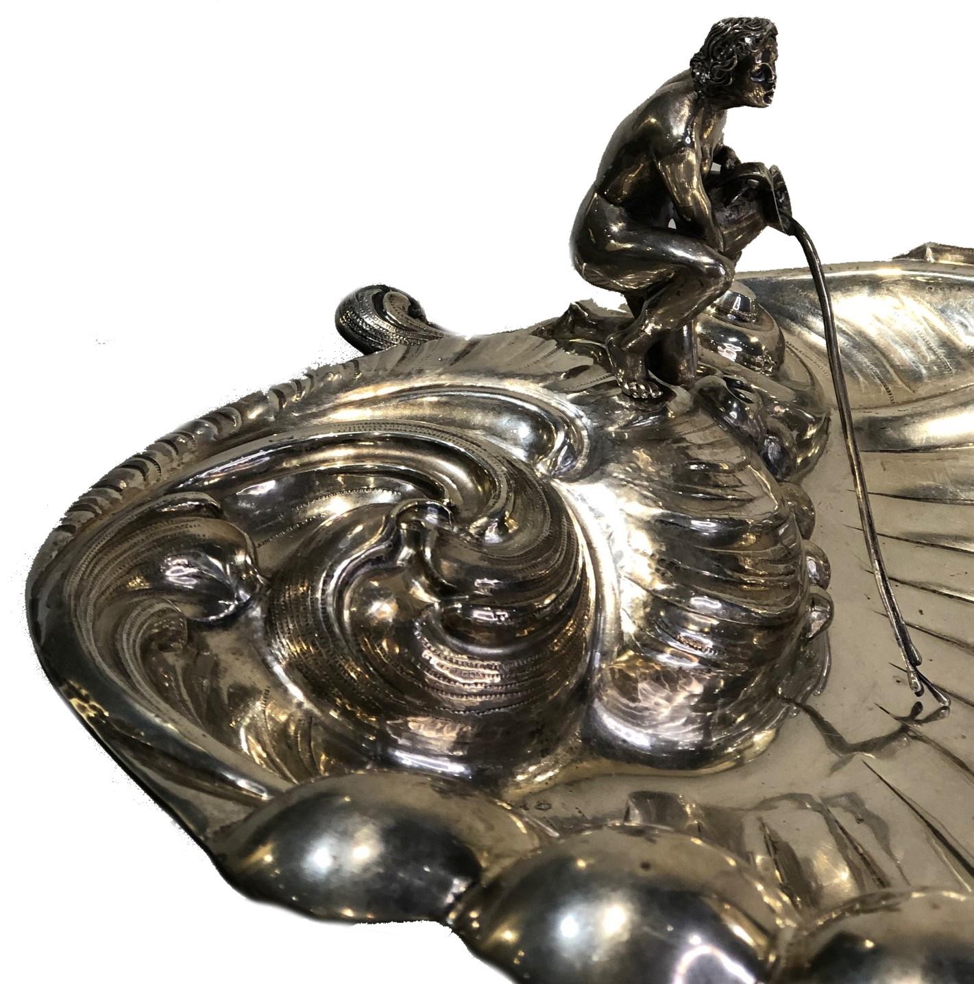 Antique Italian Rococo 800°-Silver Sculptural Centerpiece, ca. 1880s In Good Condition For Sale In New York, NY