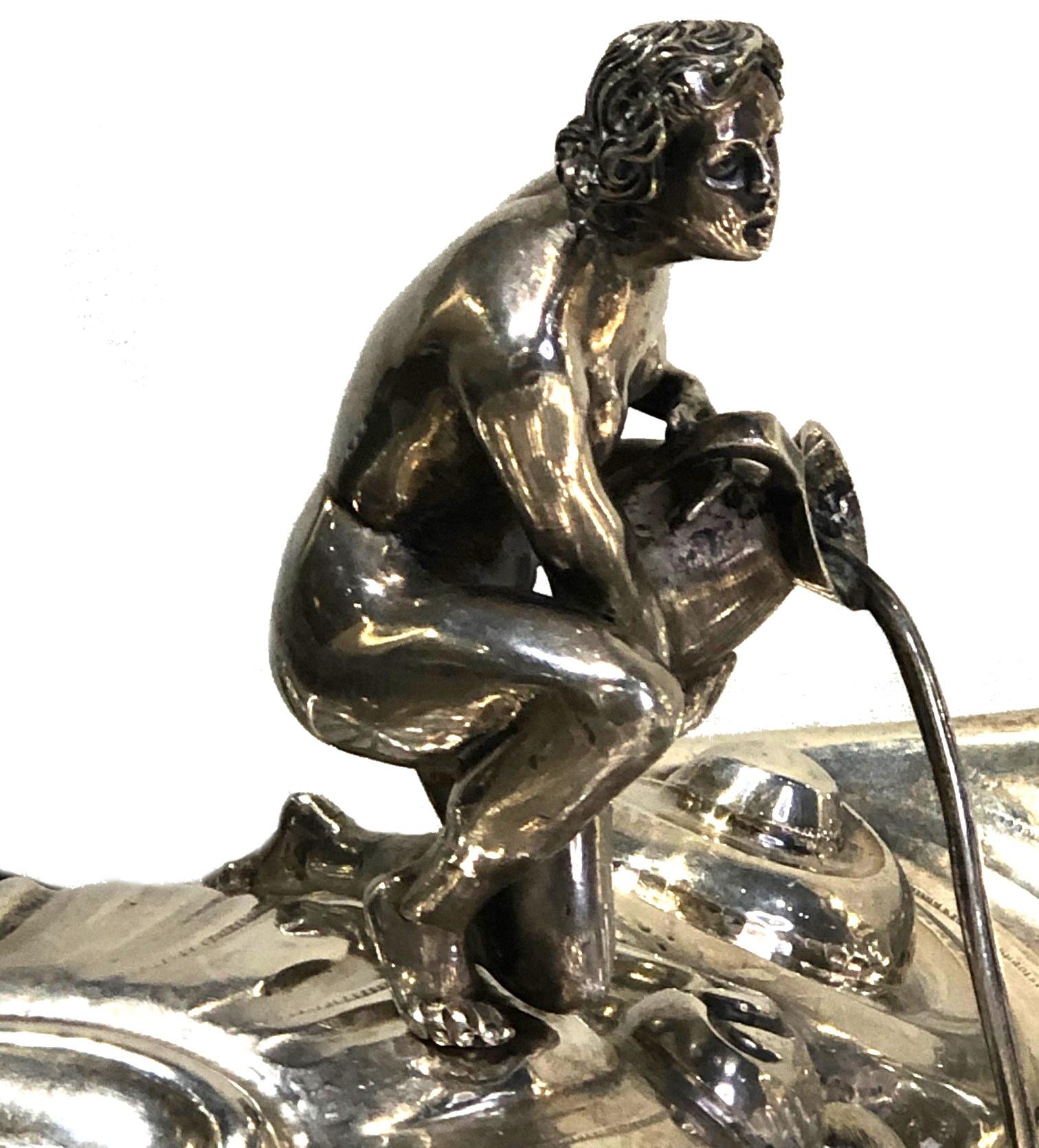 Antiker italienischer Rokoko 800°-Silber Skulpturenaufsatz, ca. 1880er Jahre im Zustand „Gut“ im Angebot in New York, NY