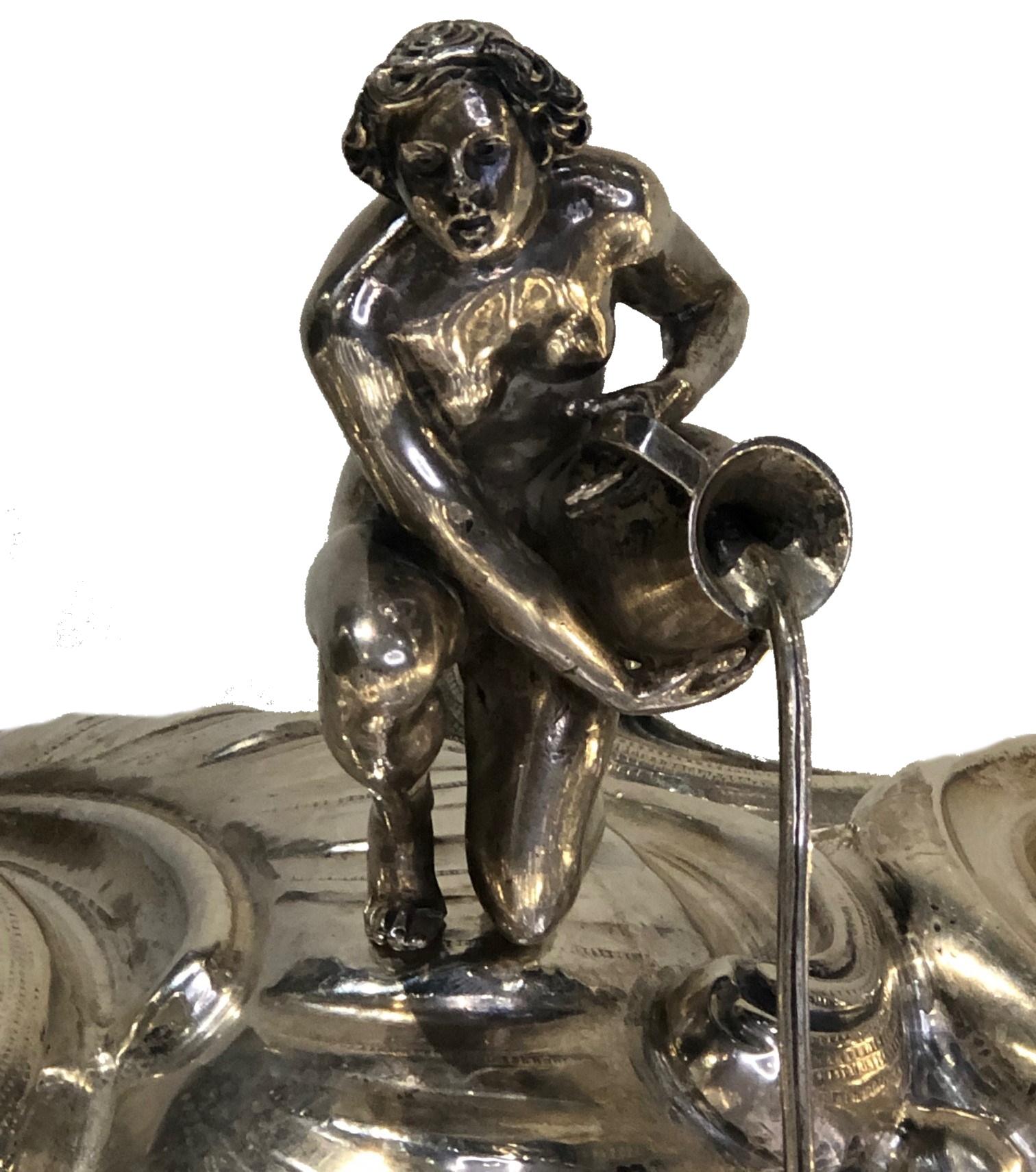 Antiker italienischer Rokoko 800°-Silber Skulpturenaufsatz, ca. 1880er Jahre (Spätes 19. Jahrhundert) im Angebot