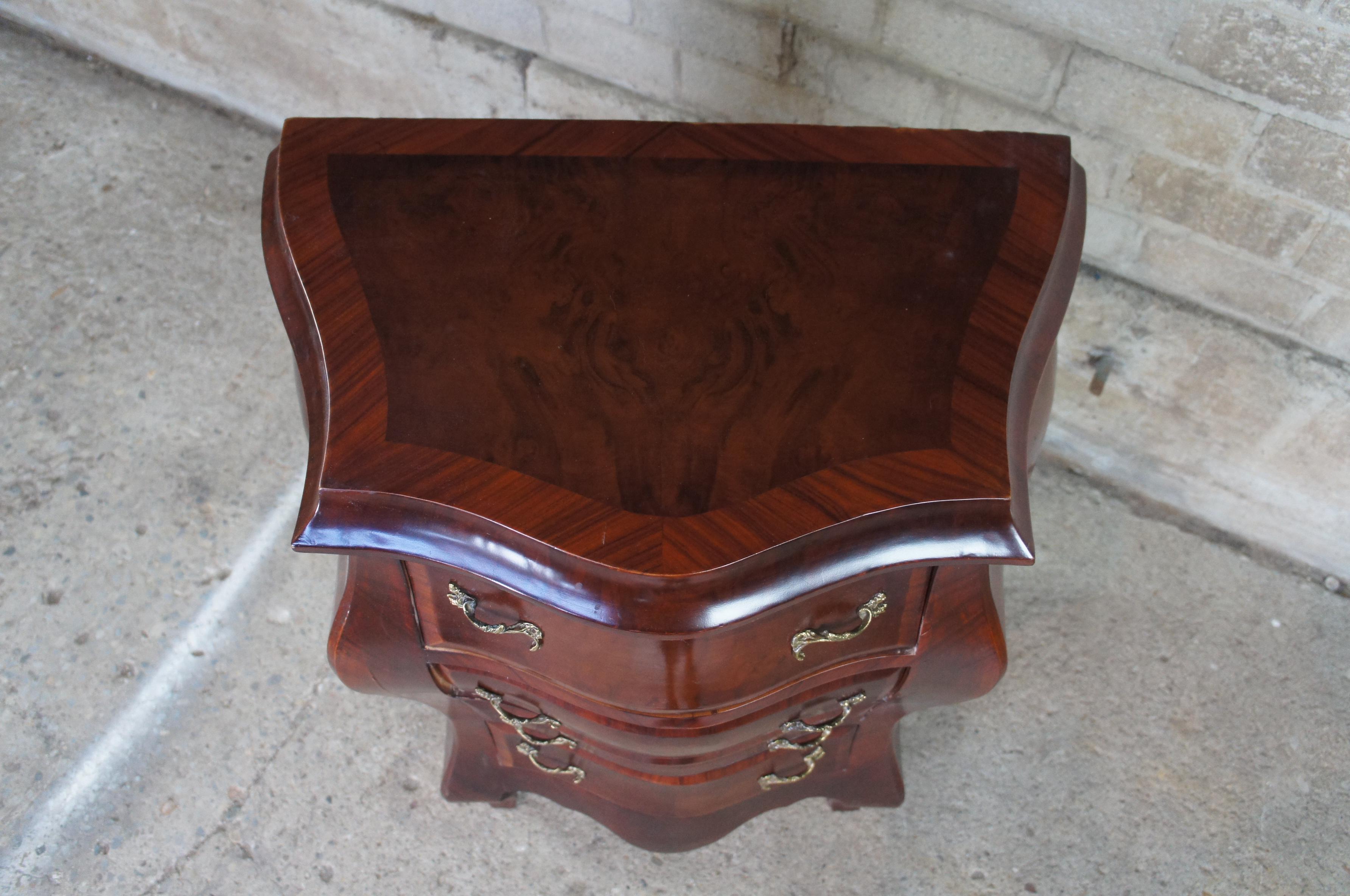 Antique Italian Rococo Crotch Mahogany Marble Bombe Lingerie Commode Chest For Sale 1
