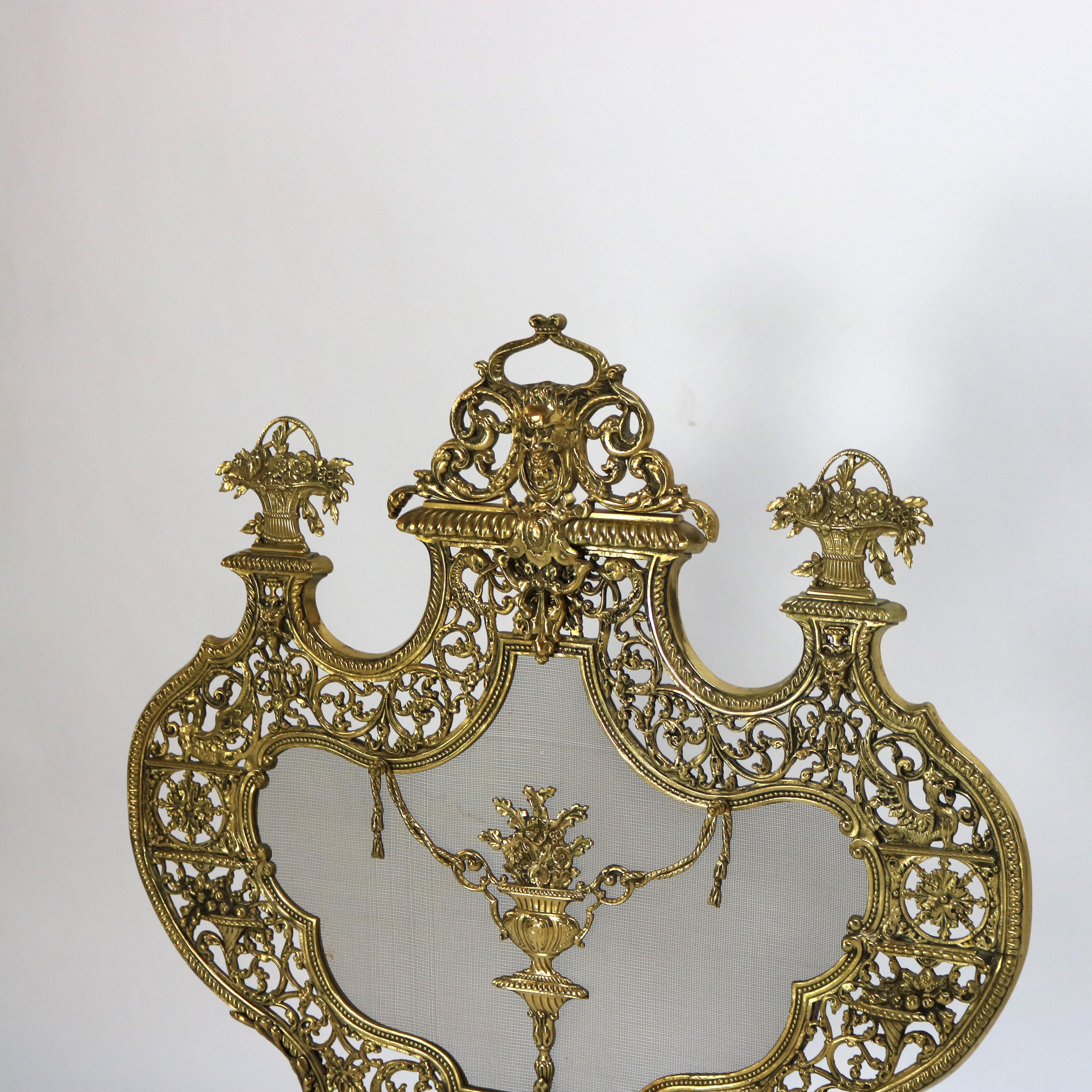 Antigua pantalla de chimenea rococó italiana de bronce dorado Panier de Fleurs C1900 4