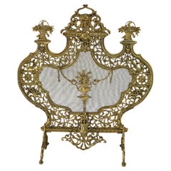 Antigua pantalla de chimenea rococó italiana de bronce dorado Panier de Fleurs C1900