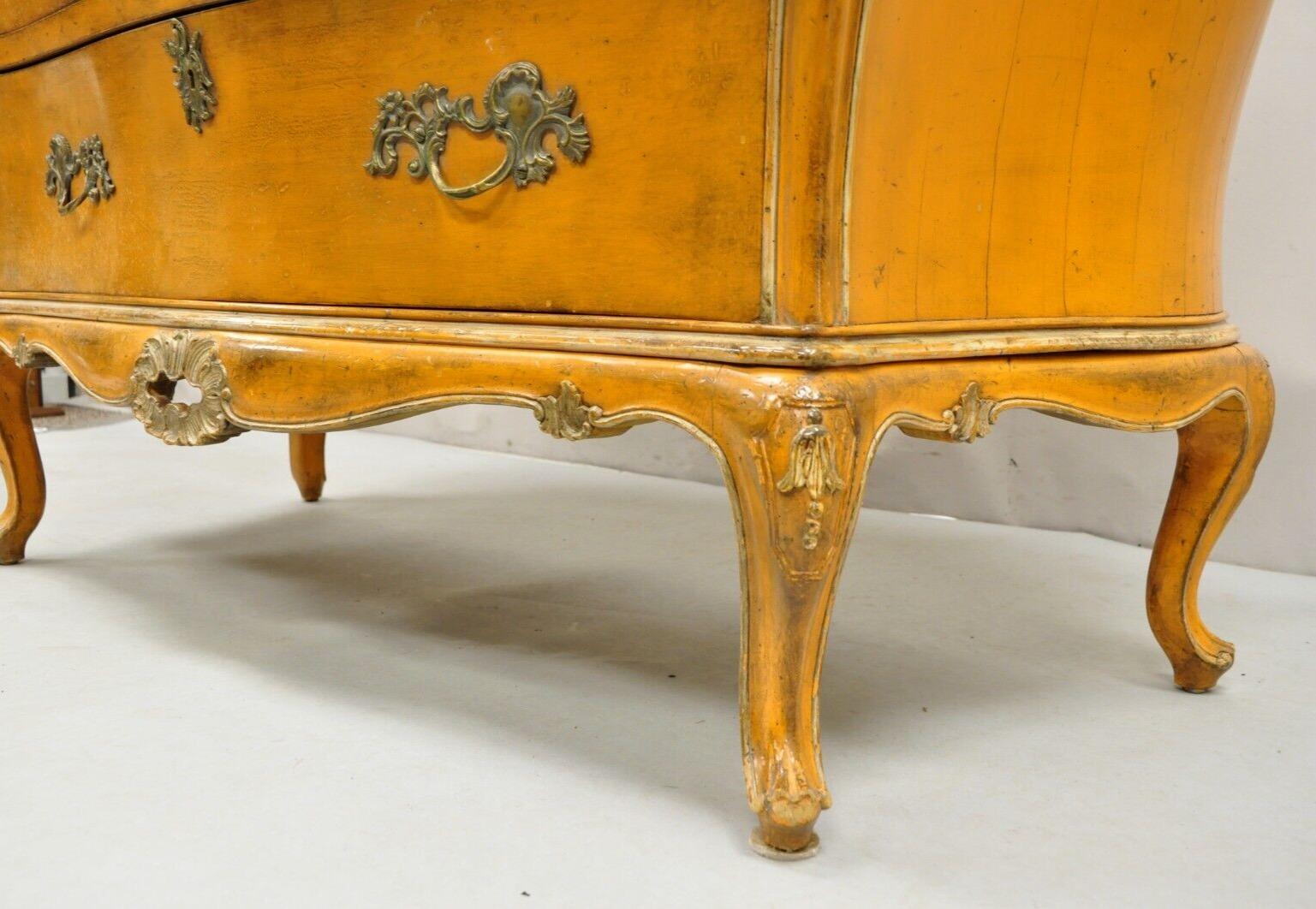 Antique Italian Rococo Orange Painted Bombe Commode Chest of Drawers In Good Condition For Sale In Philadelphia, PA