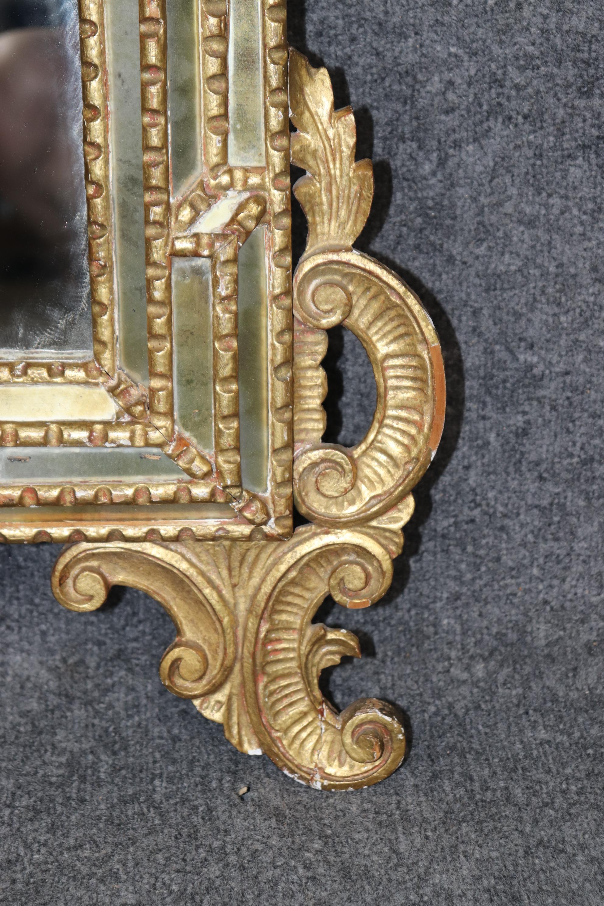 Antike italienische Rokoko-Stil geschnitzt Gold vergoldet Spiegel (20. Jahrhundert) im Angebot