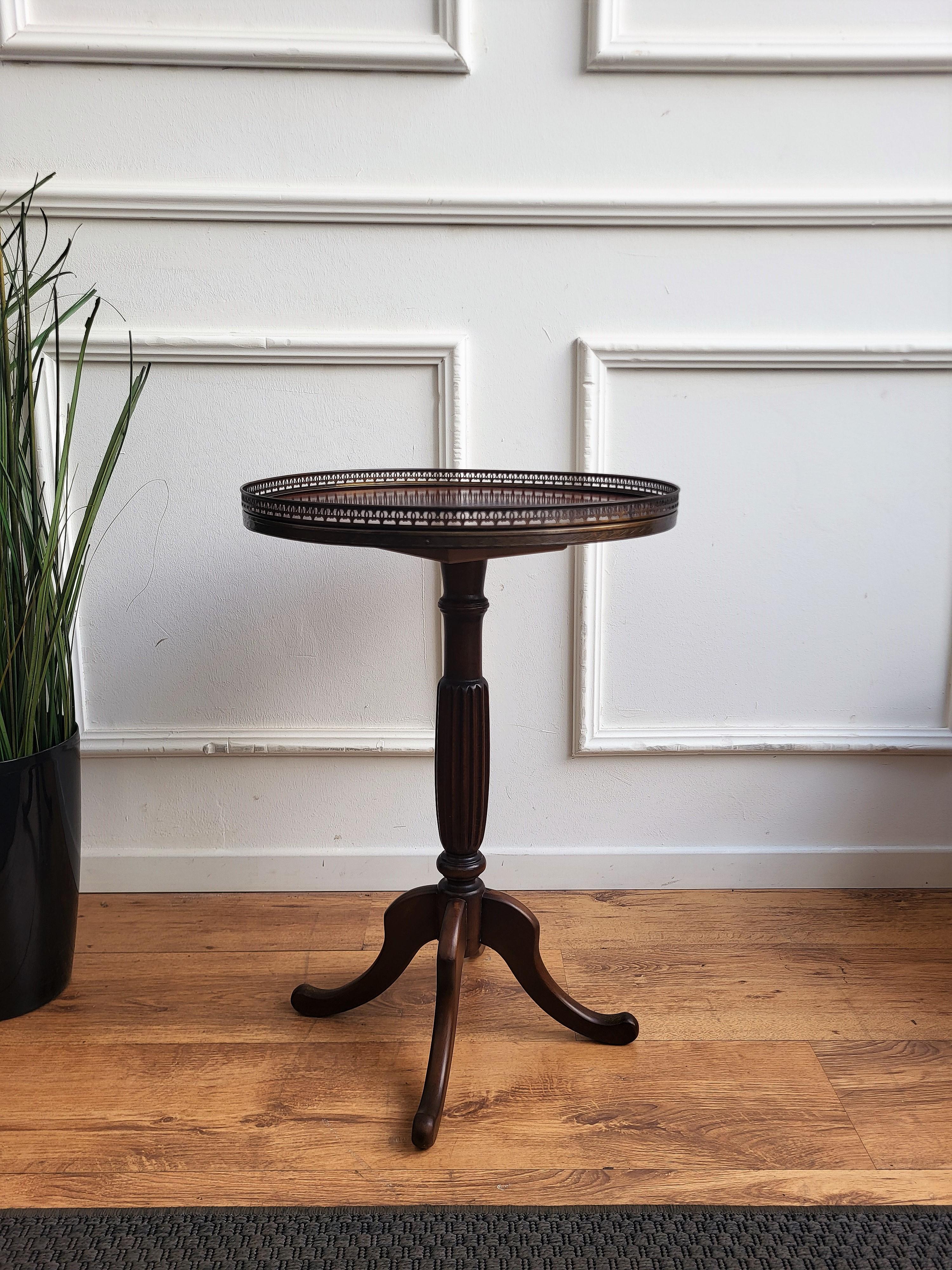 Wood Antique Italian Round Walnut Side Table Brass Frame and Tripod Four Legs