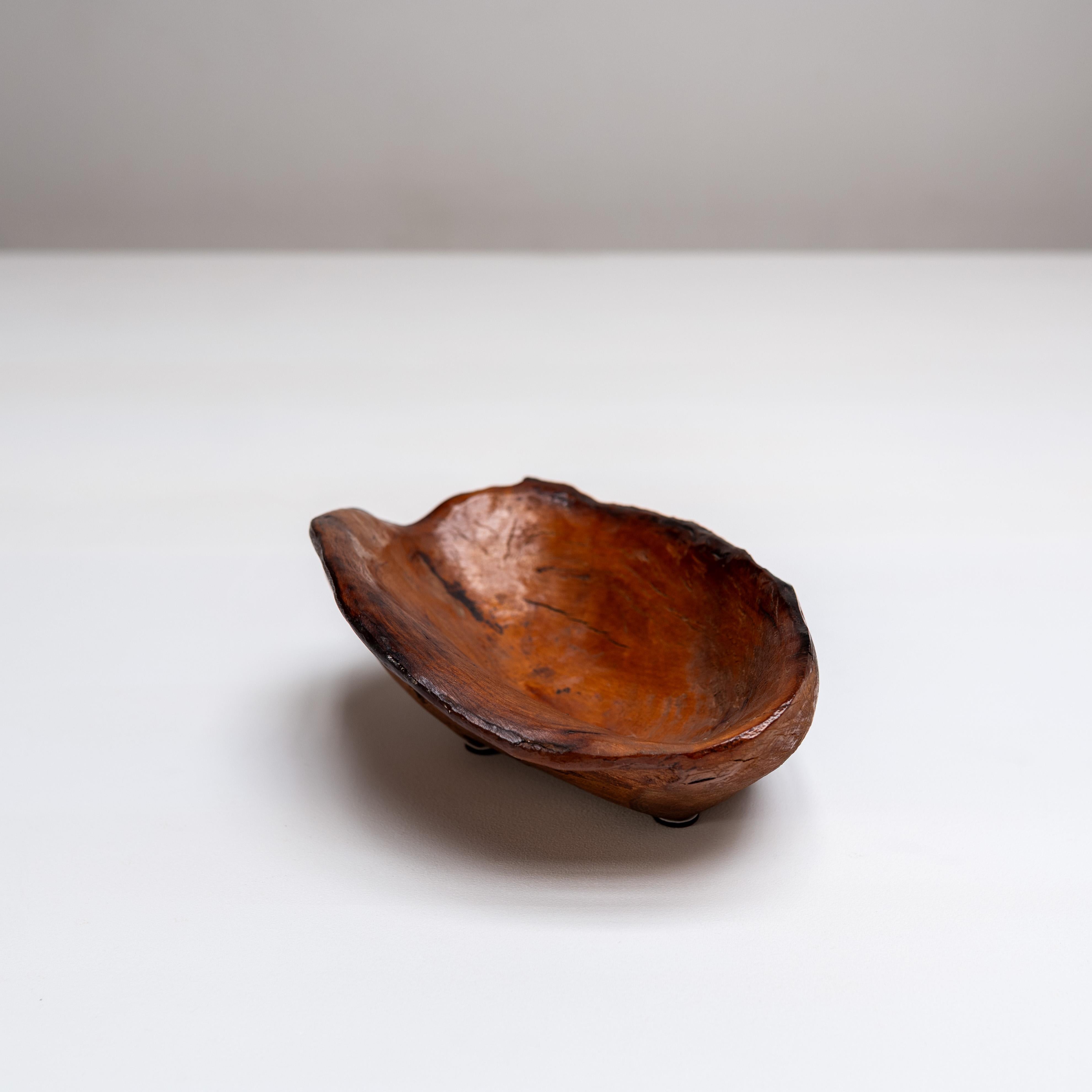 Legno Antico vaso di legno scultoreo italiano, XIX secolo in vendita
