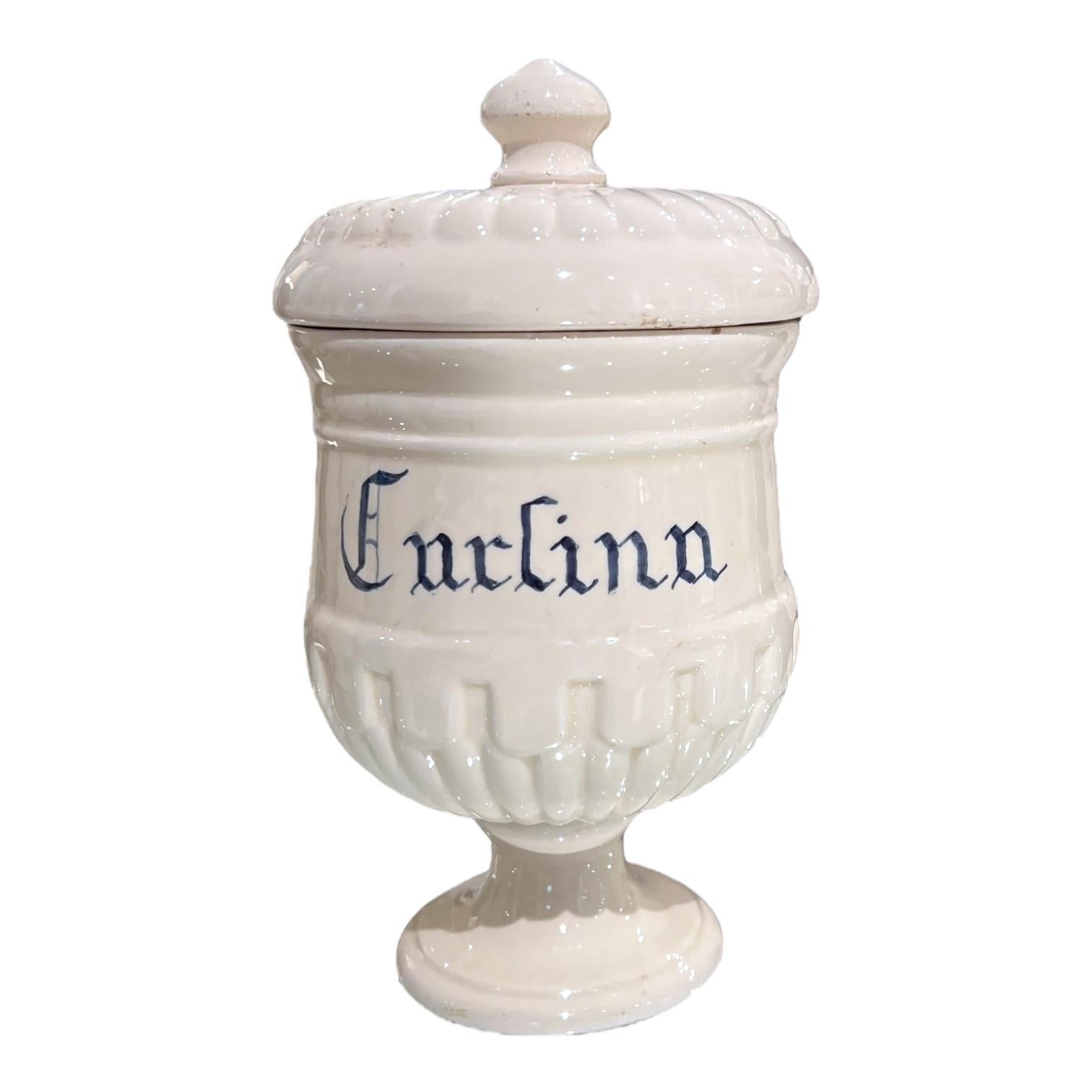 Ensemble italien ancien de 10 jarres avec couvercles en vente 4