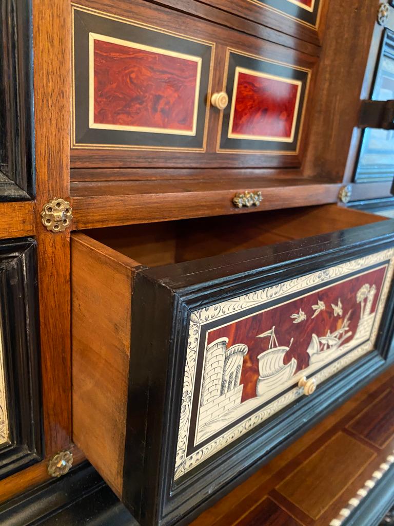 Antique Italian Specimen / Curiosity Cabinet In Good Condition For Sale In Sarasota, FL