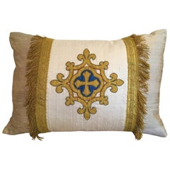 Antique Italian Stemma Pillow by Eleganza Italiana