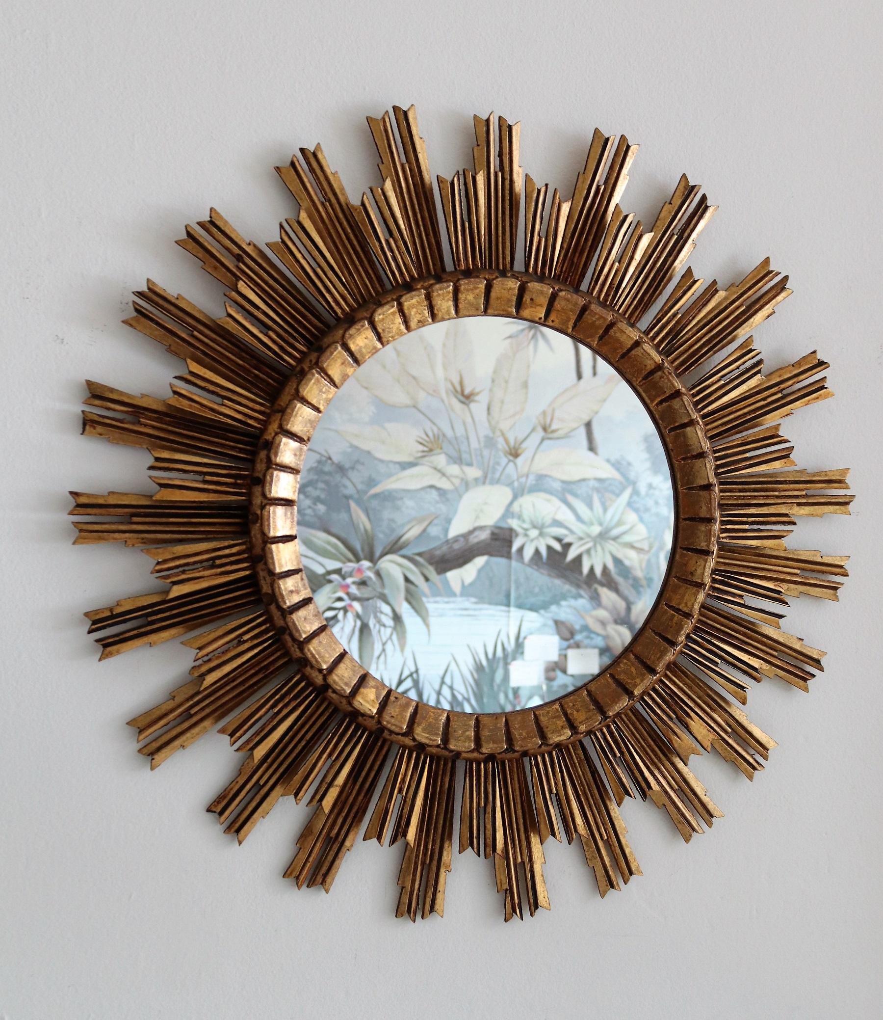 Midcentury Italian Sunburst Giltwood Wall Mirror, 1950s 10