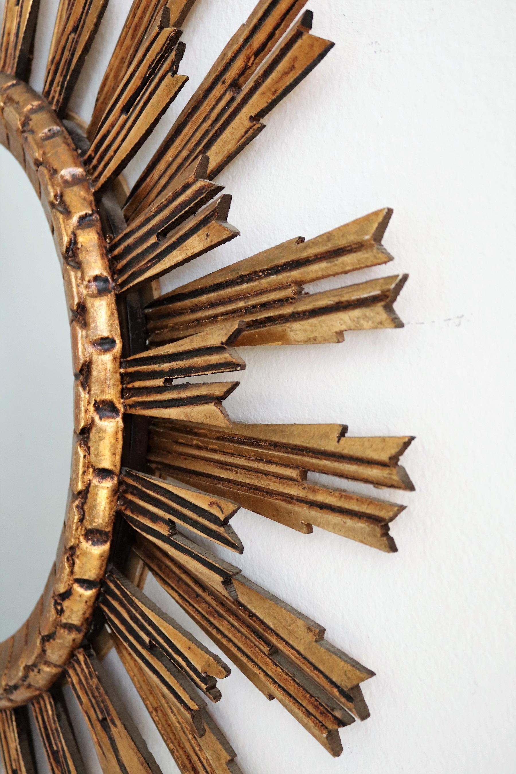 Midcentury Italian Sunburst Giltwood Wall Mirror, 1950s 3