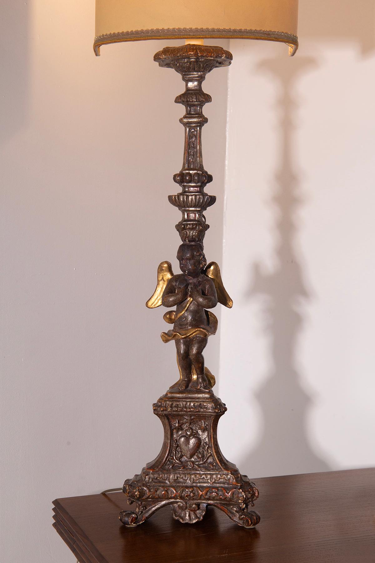 Baroque Ancienne lampe de table italienne 1700 en bois doré en vente