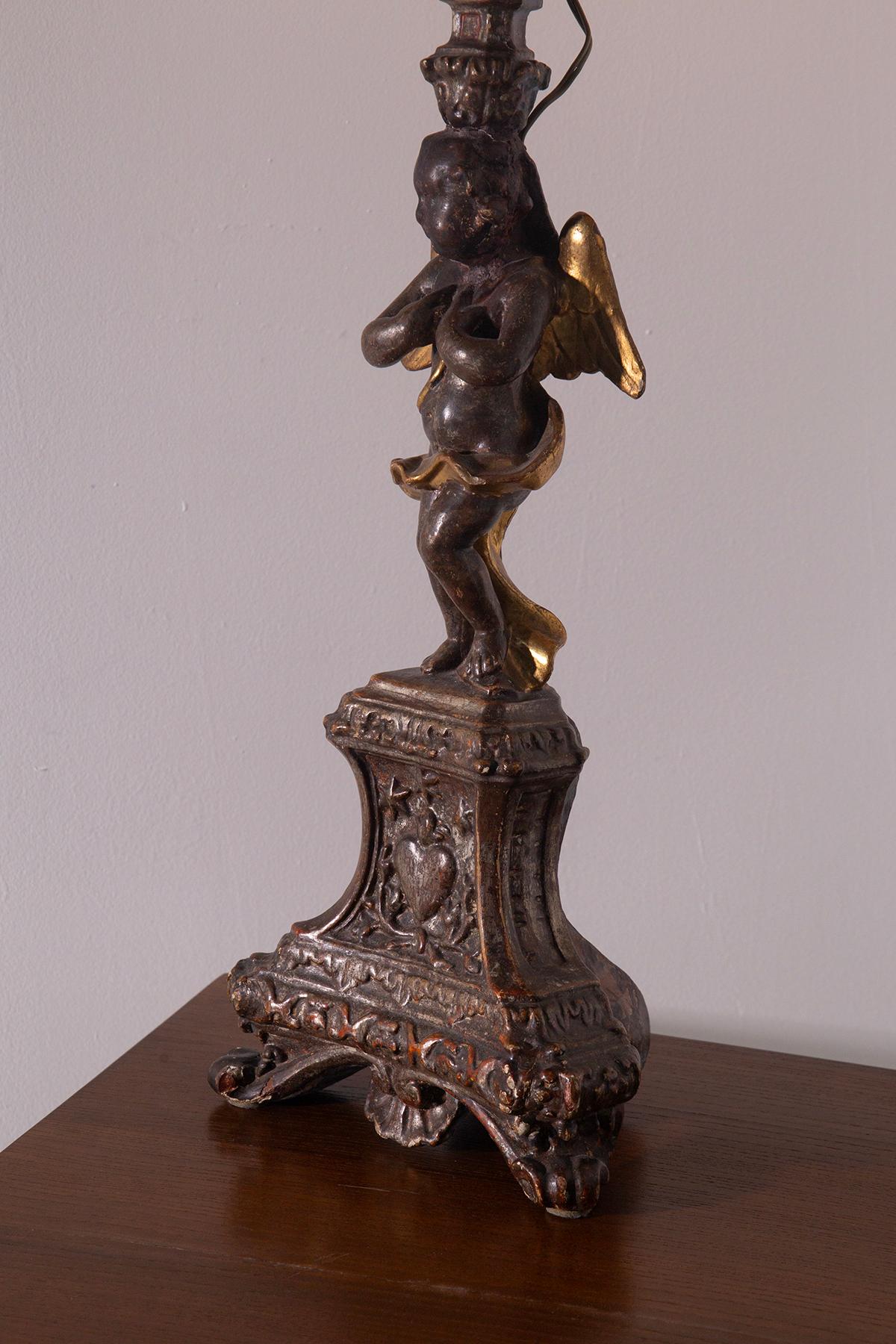 Bois Ancienne lampe de table italienne 1700 en bois doré en vente