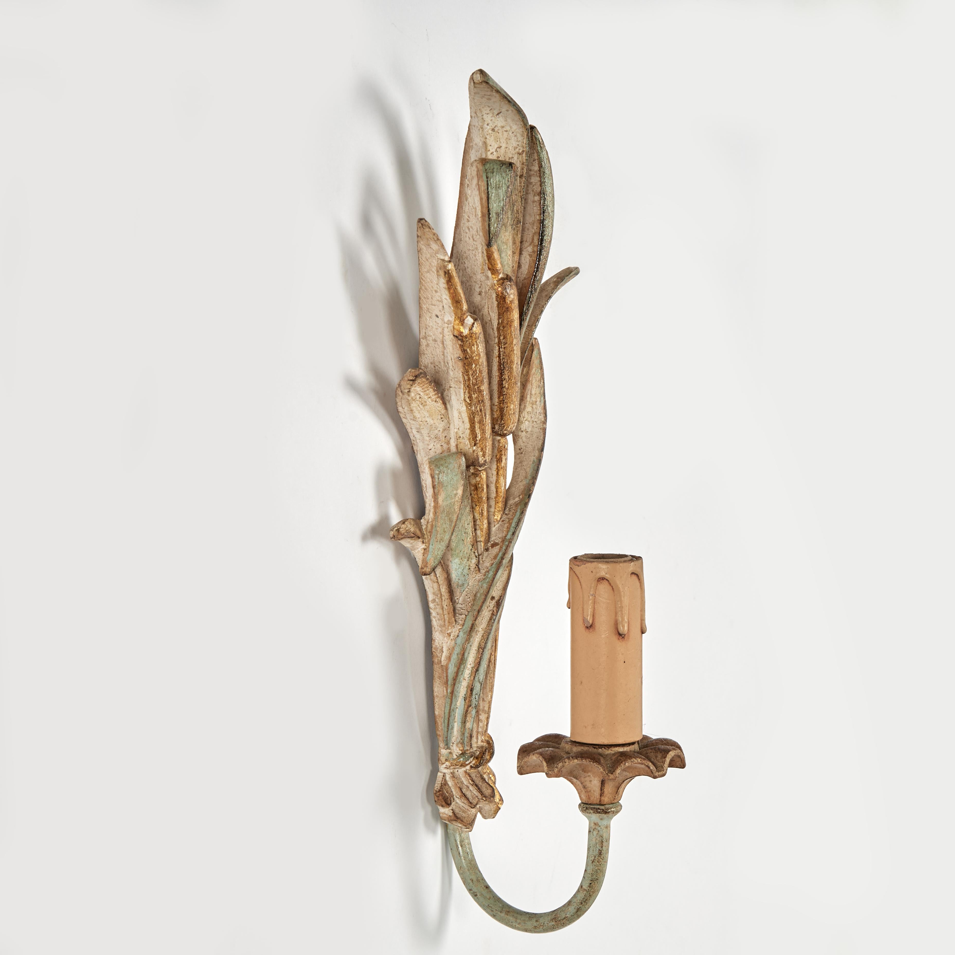 Antique Italian Three Piece Sconce Set with Seashell and Cat Tails In Good Condition For Sale In Palm Beach, FL