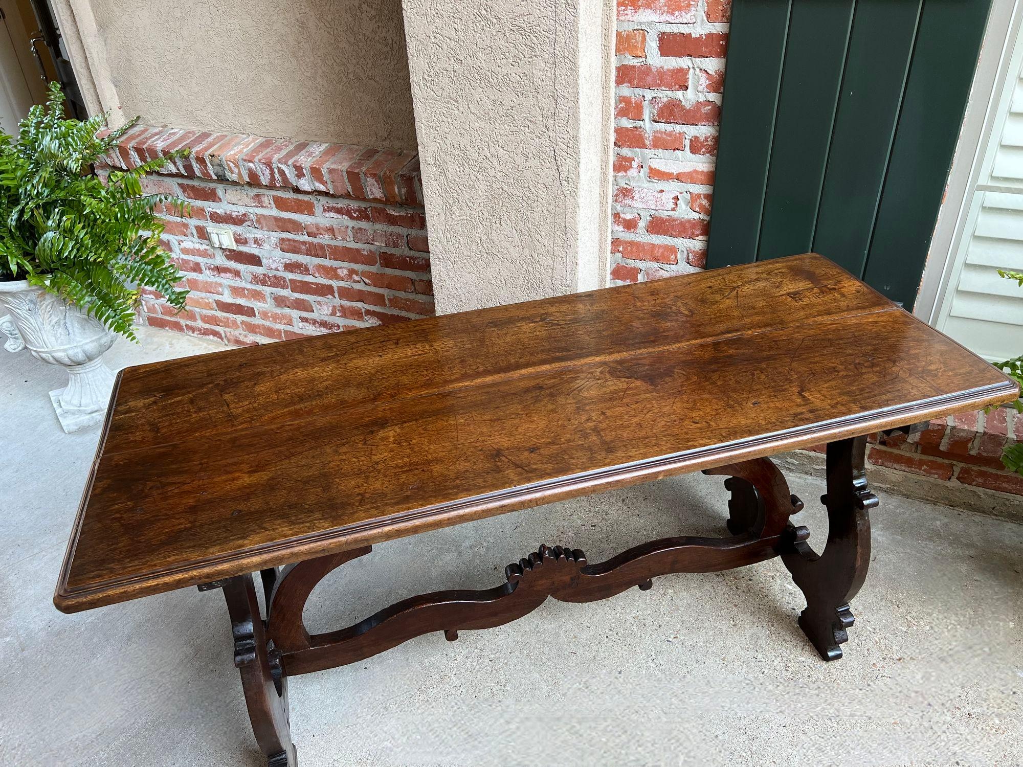 Antique Italian Trestle Dining Table Desk Walnut 6 ft Console Table circa1800 For Sale 3