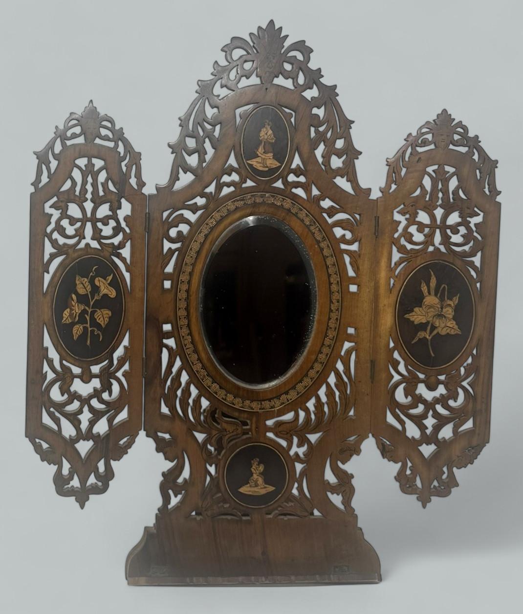 Antiguo Tríptico Italiano Sorrento Ware Nogal Muleta Espejo Plegable Ovalado 19th Ct Victoriano en venta