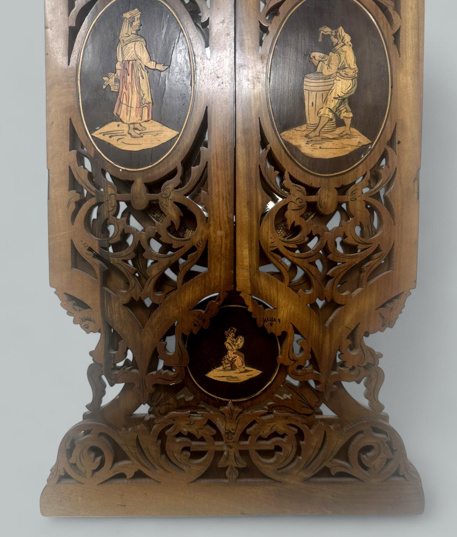 Antiguo Tríptico Italiano Sorrento Ware Nogal Muleta Espejo Plegable Ovalado 19th Ct en venta 1