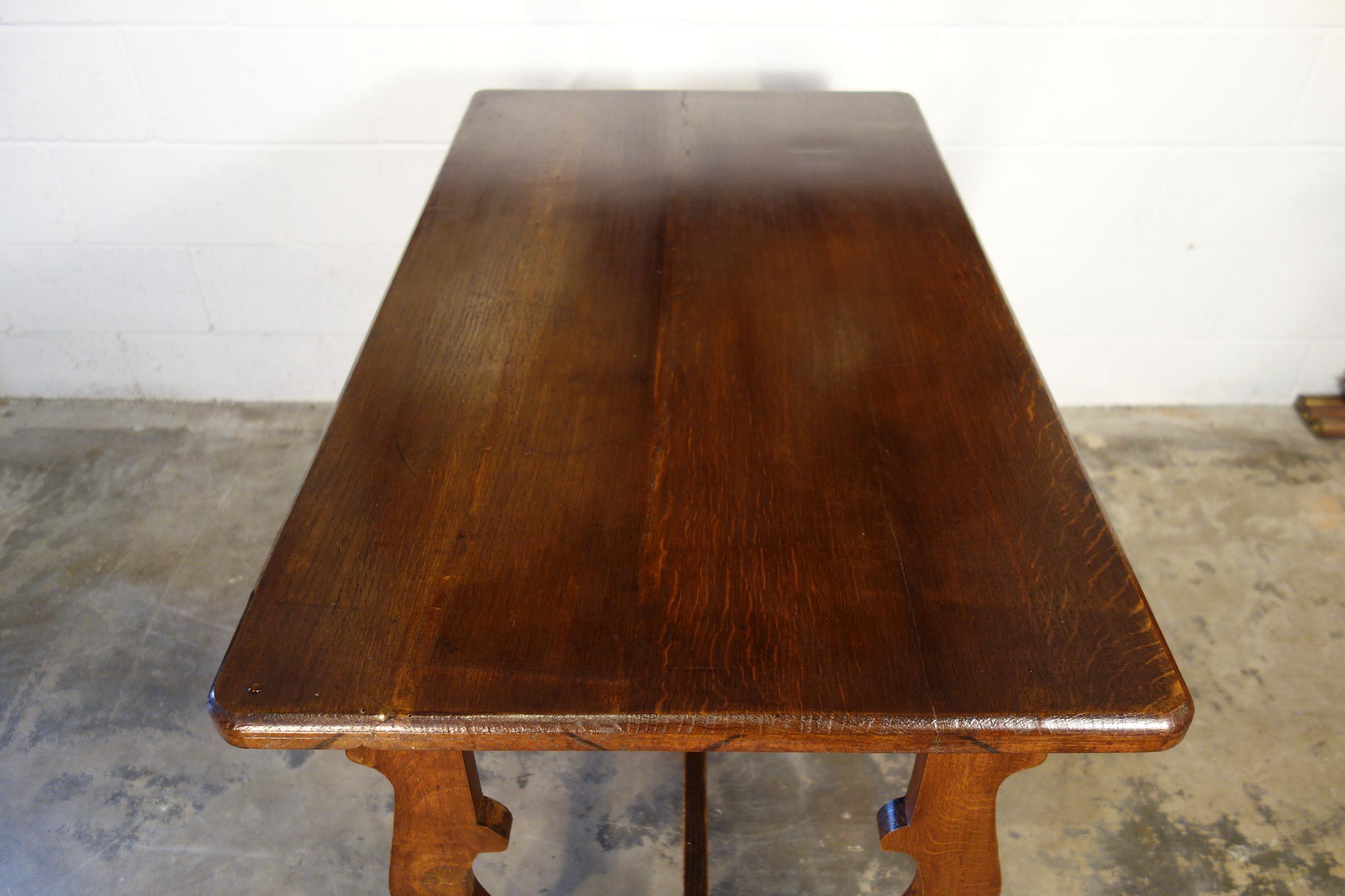 Antique Italian Tuscan Renaissance Refectory Style Hand Crafted Oak Farm Table For Sale 2