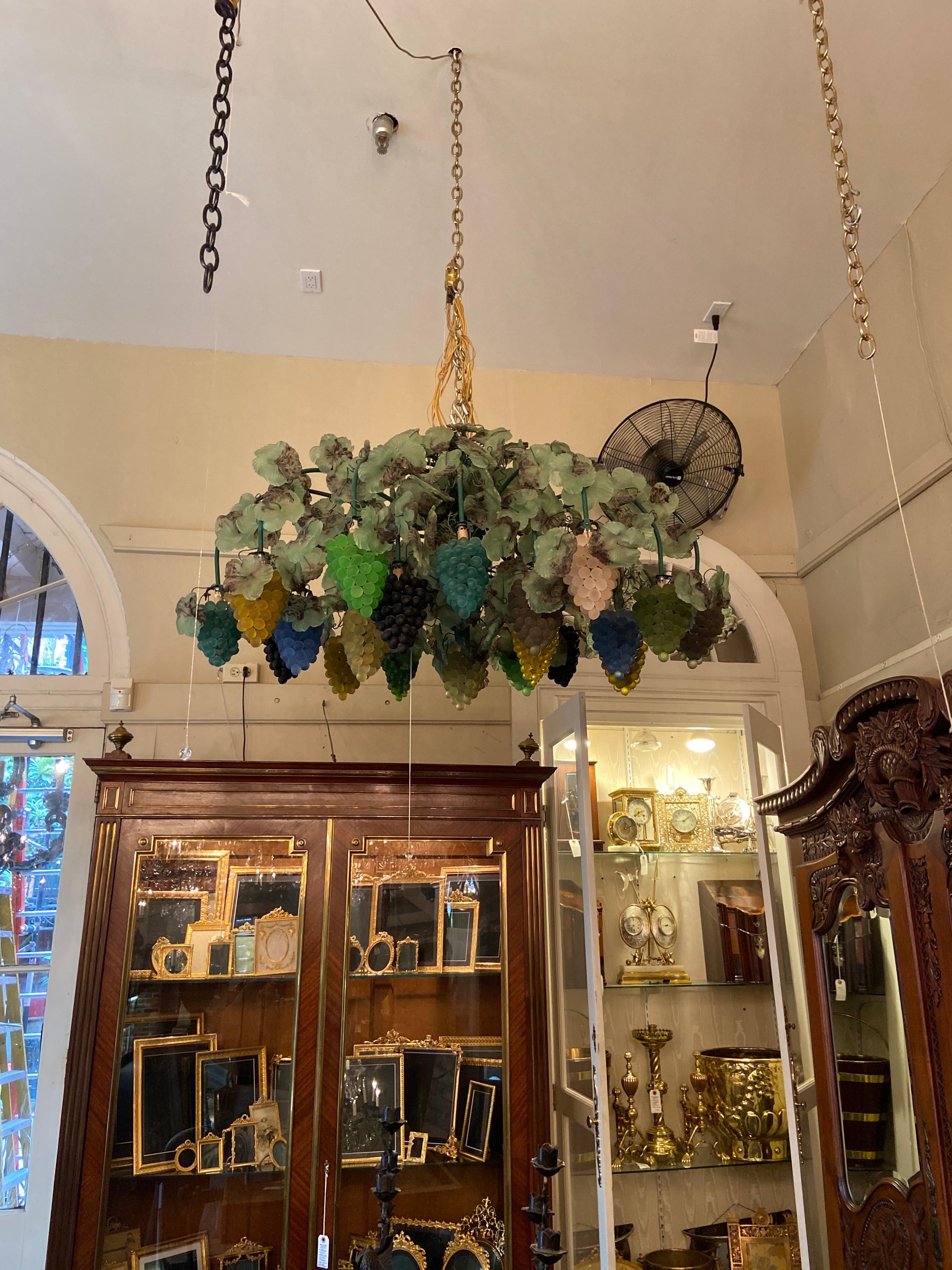 Antique Italian Venetian Art Glass Grape Clusters Chandelier, Circa 1920 1