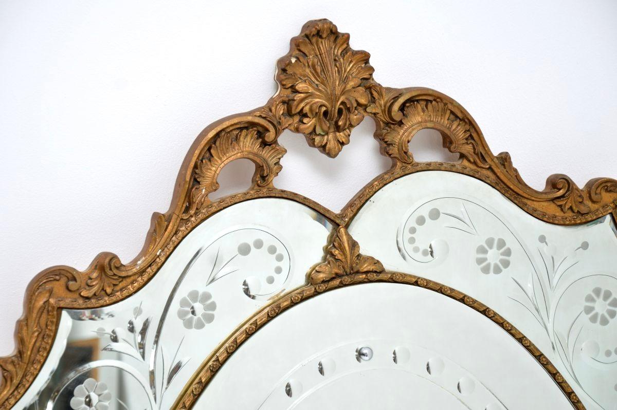 Antiguo espejo italiano veneciano de cristal de Murano Italiano en venta