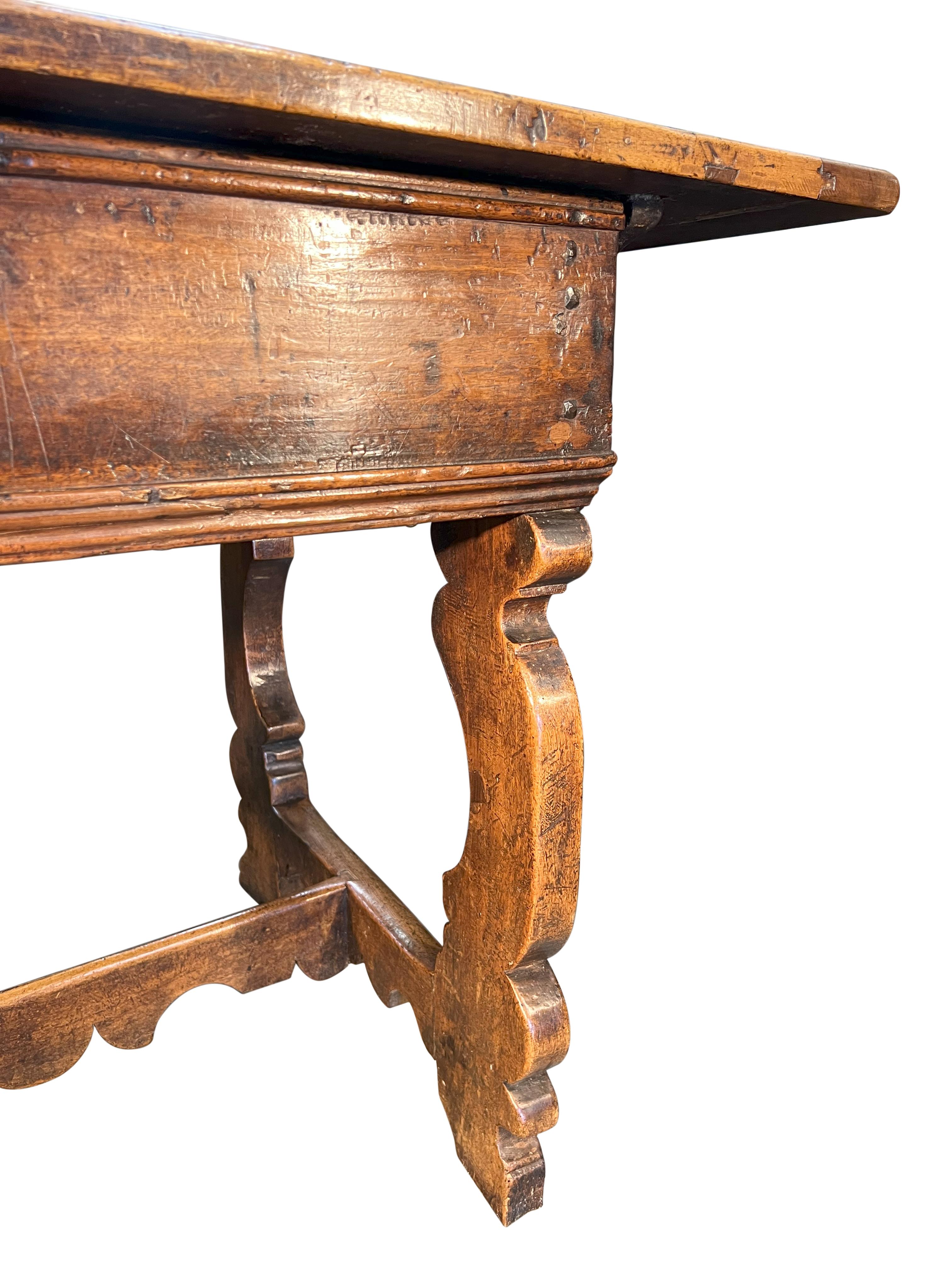 Antique Italian walnut Desk from Emilia Romagna  1