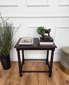 Antique Italian Walnut Side Coffee Table Gueridon with Bobbin Turned Legs