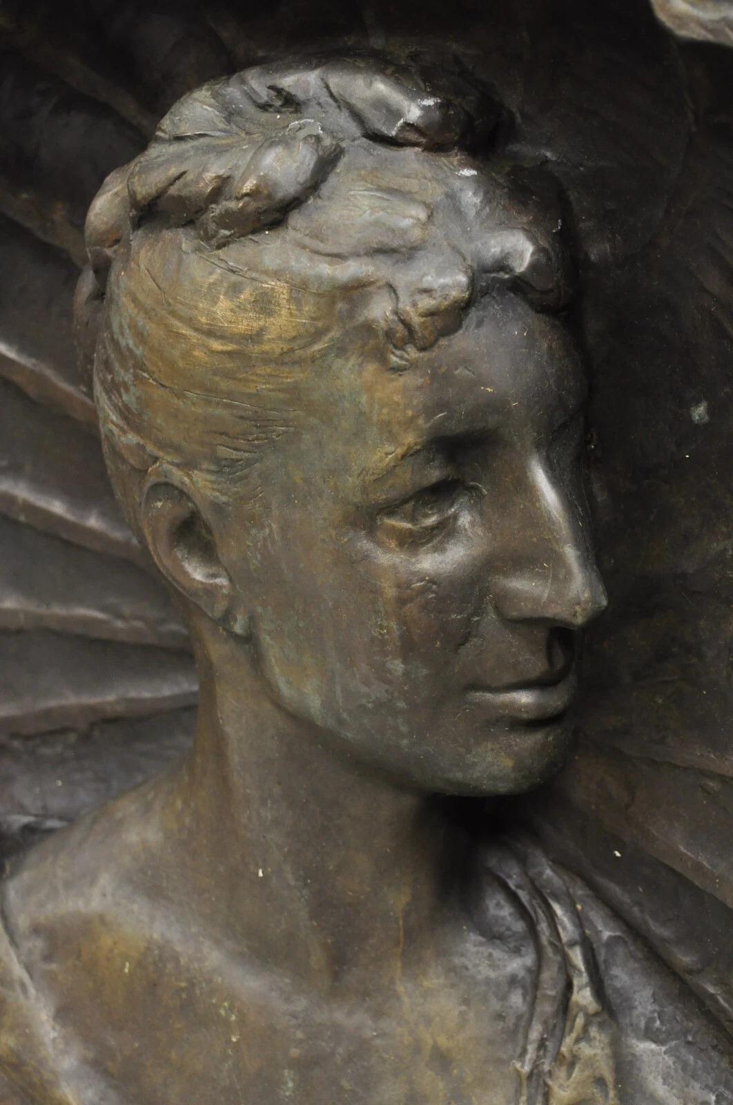 Antiguo Busto Italiano de Mujer Grande 25