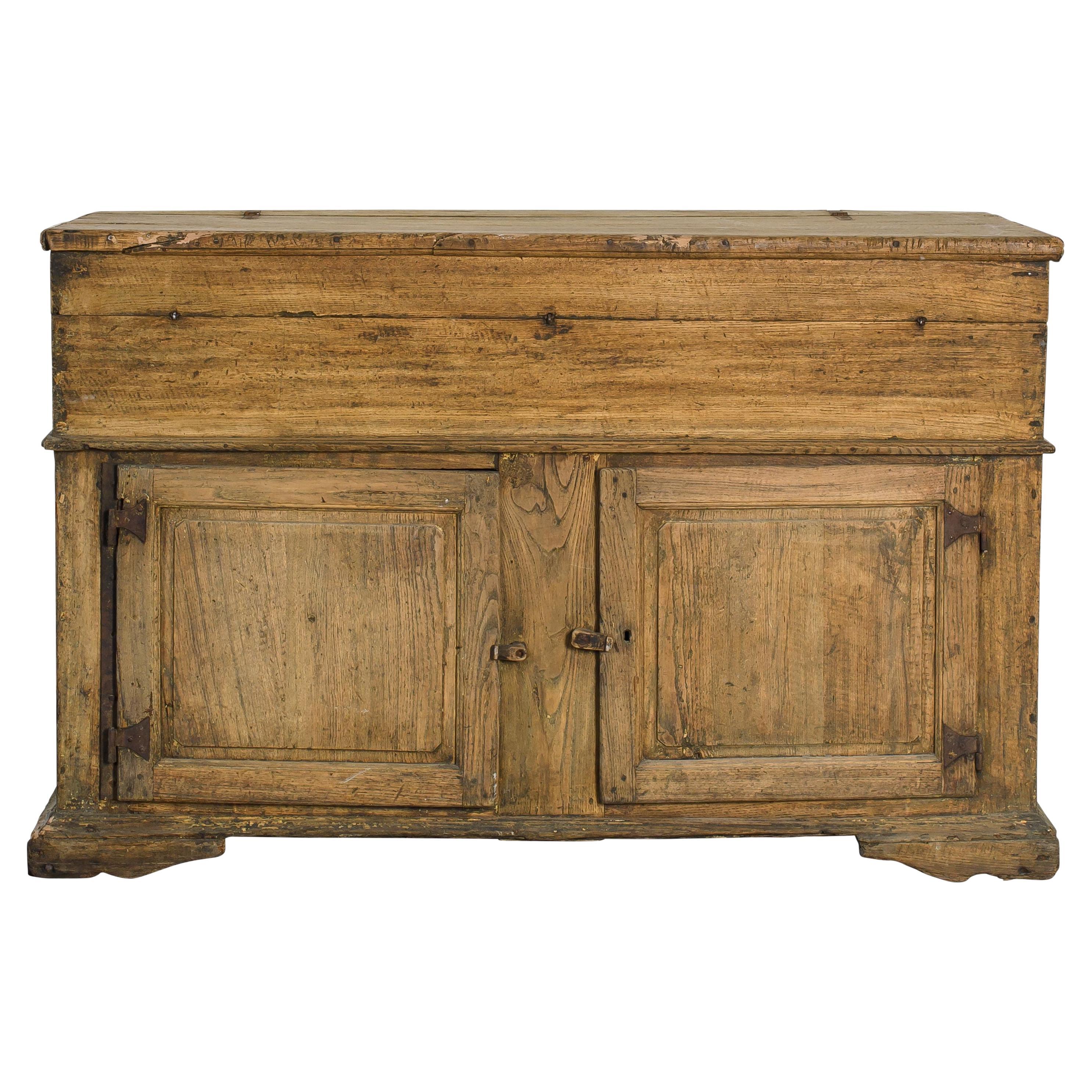 Ancienne armoire italienne en Wood Wood