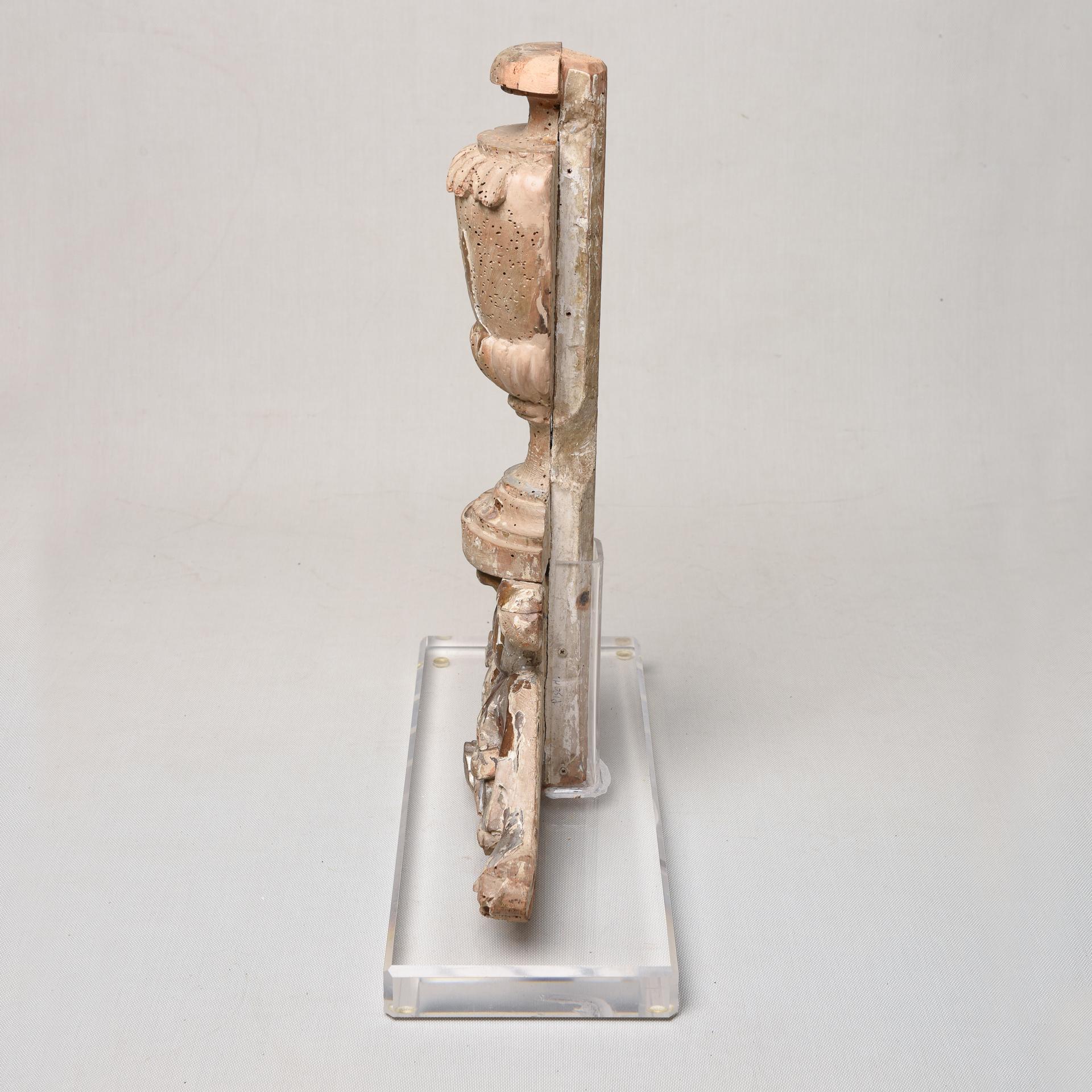 Antico fregio italiano in Wood su base in plexi In condizioni discrete in vendita a Alessandria, Piemonte