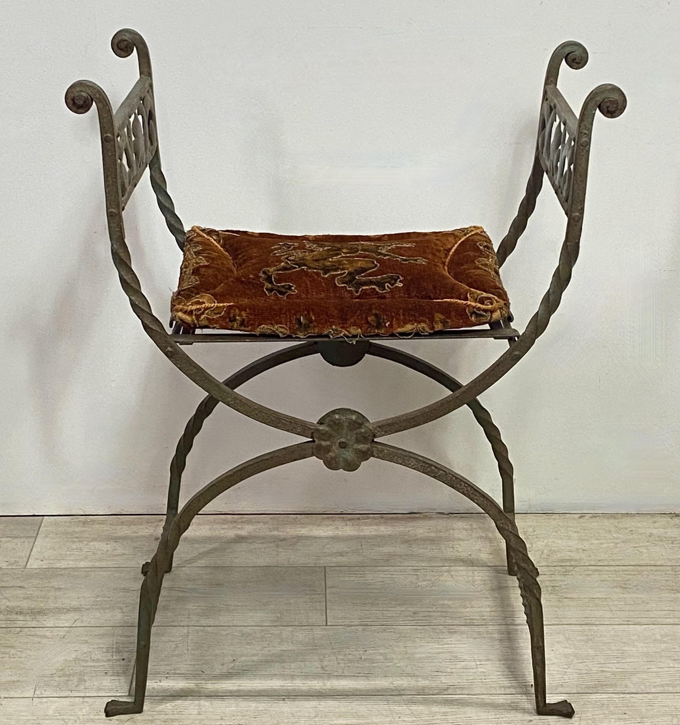 Antique Italian Wrought Iron Curule Style Stool or Chair, 19th Century In Good Condition In San Francisco, CA