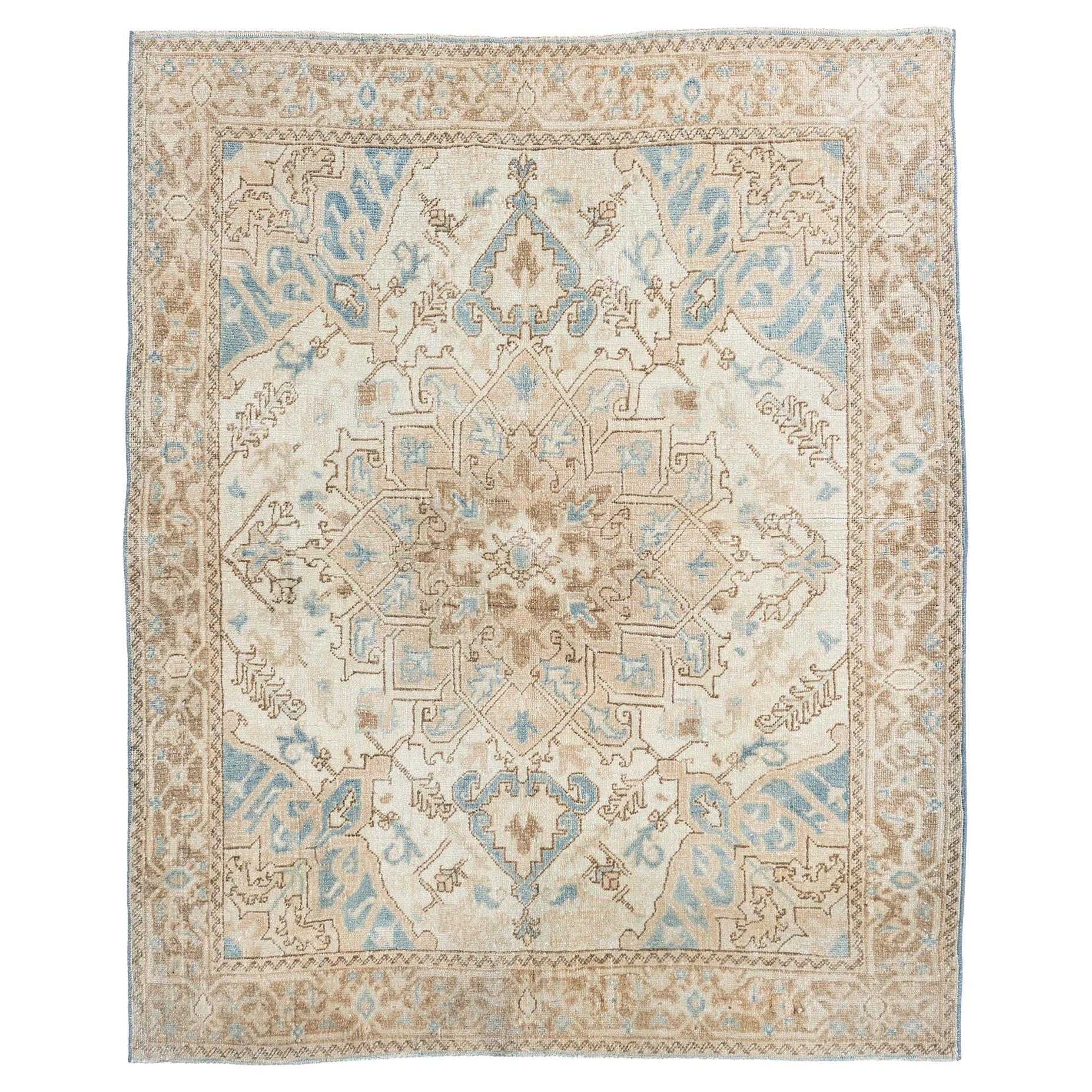 Tapis persan Heriz ivoire ancien  3'7 x 4'5 en vente