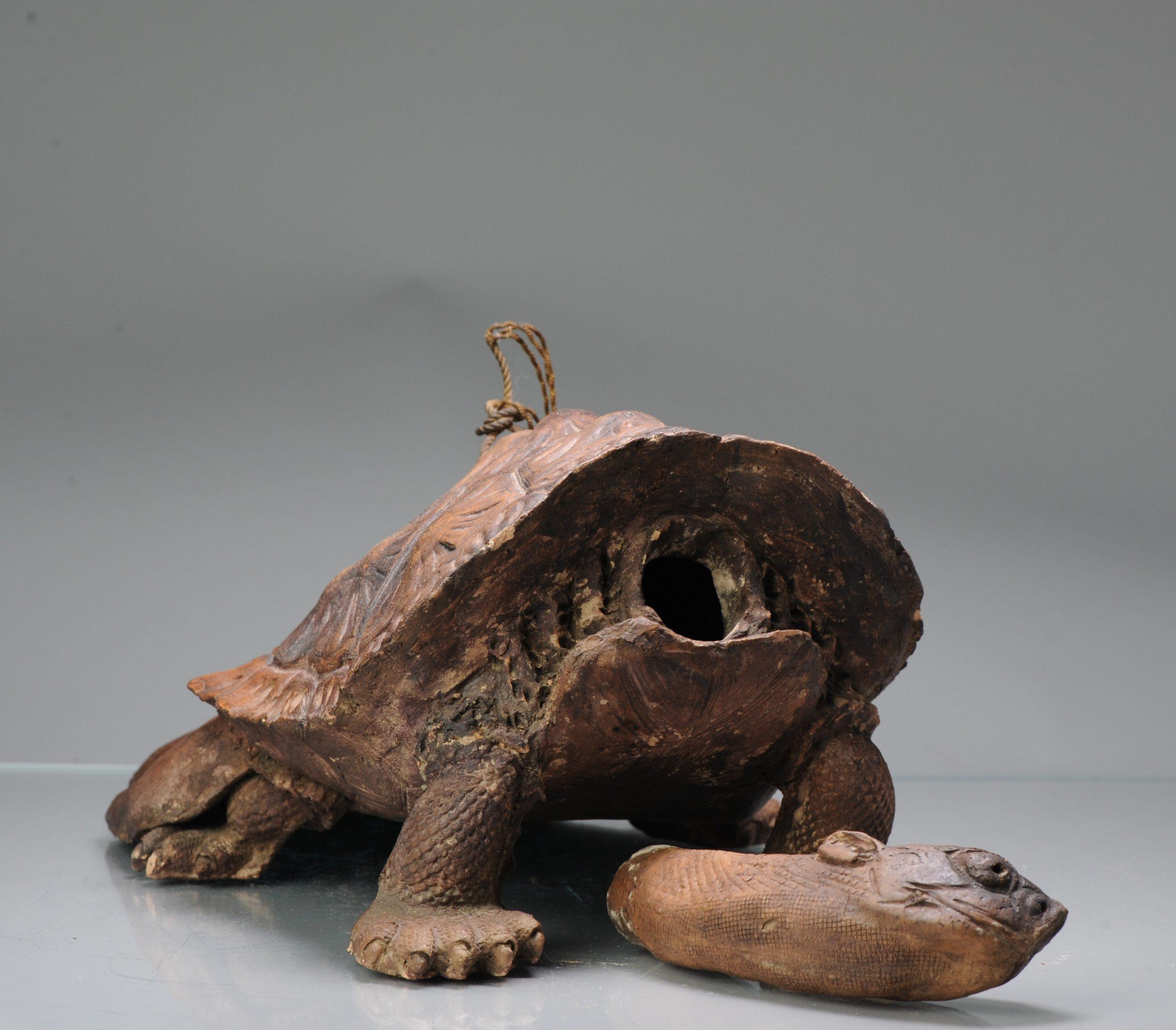 Brûleur d'encens Edo d'une tortue Iwayaki en faïence du Japon du 19ème siècle en vente 3