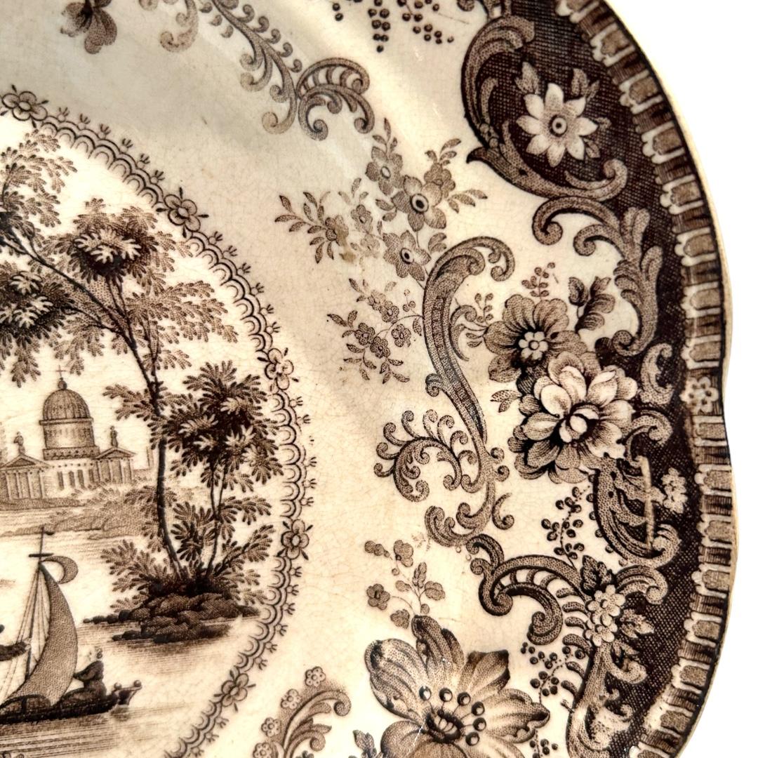 Victorien Antiquité - Assiette en porcelaine de Chine J. Brown & Sons en vente