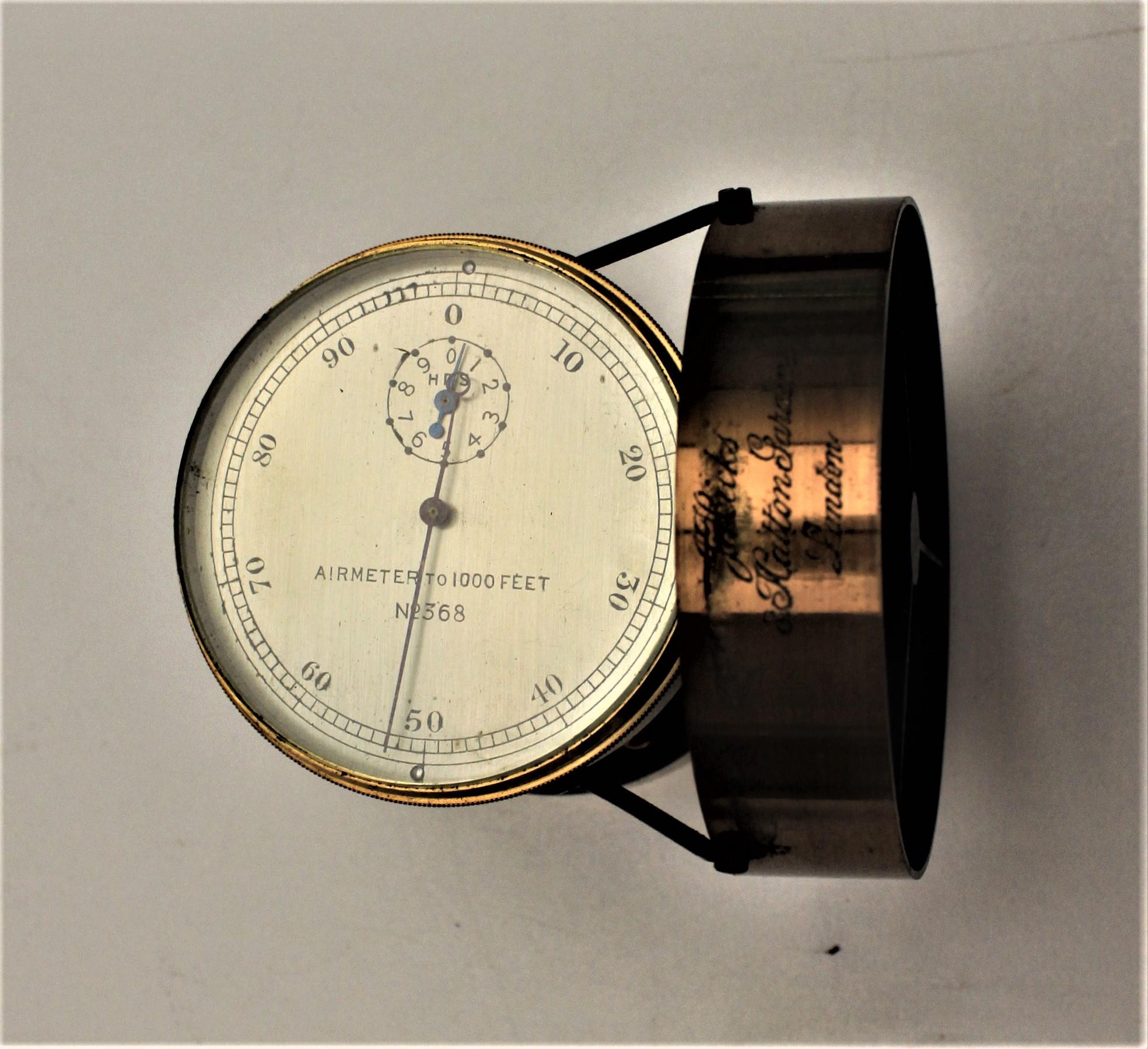 XIXe siècle J. Hicks London Brass Scientific Air Meter Instrument avec étui en bois