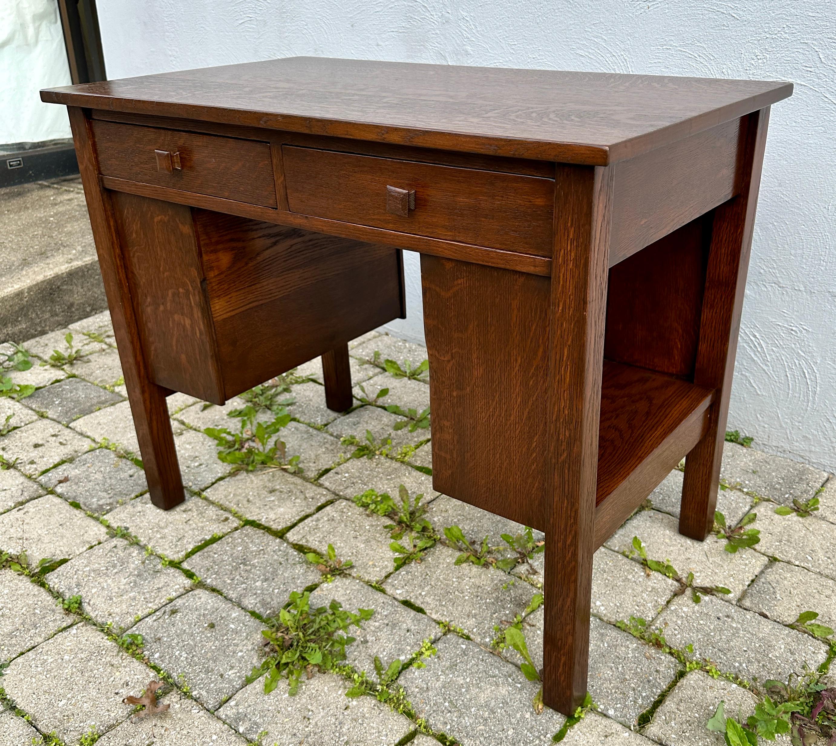 Arts and Crafts Antique ARTS &CRAFTS J. M. Young Desk - Stickley era - W8127 - A SPECIAL SALE For Sale