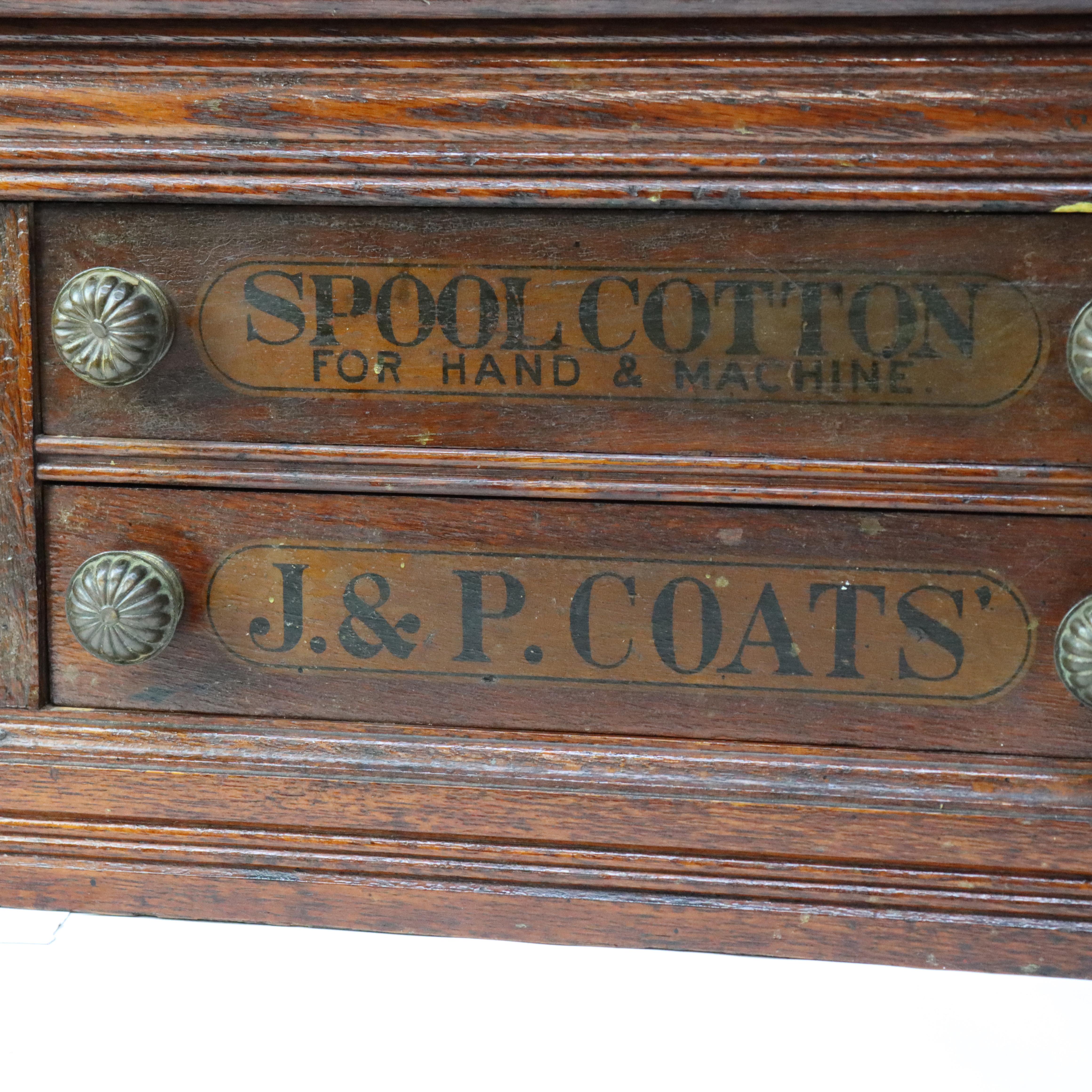 Quercia Antico mobile a quattro cassetti con piano sollevabile in Oak di J & P Coates firmato C1890 in vendita