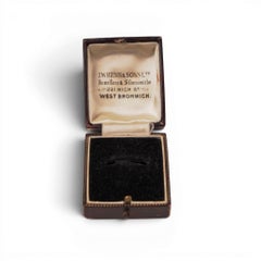 Caja de anillos antigua de J. W. Henn and Sons