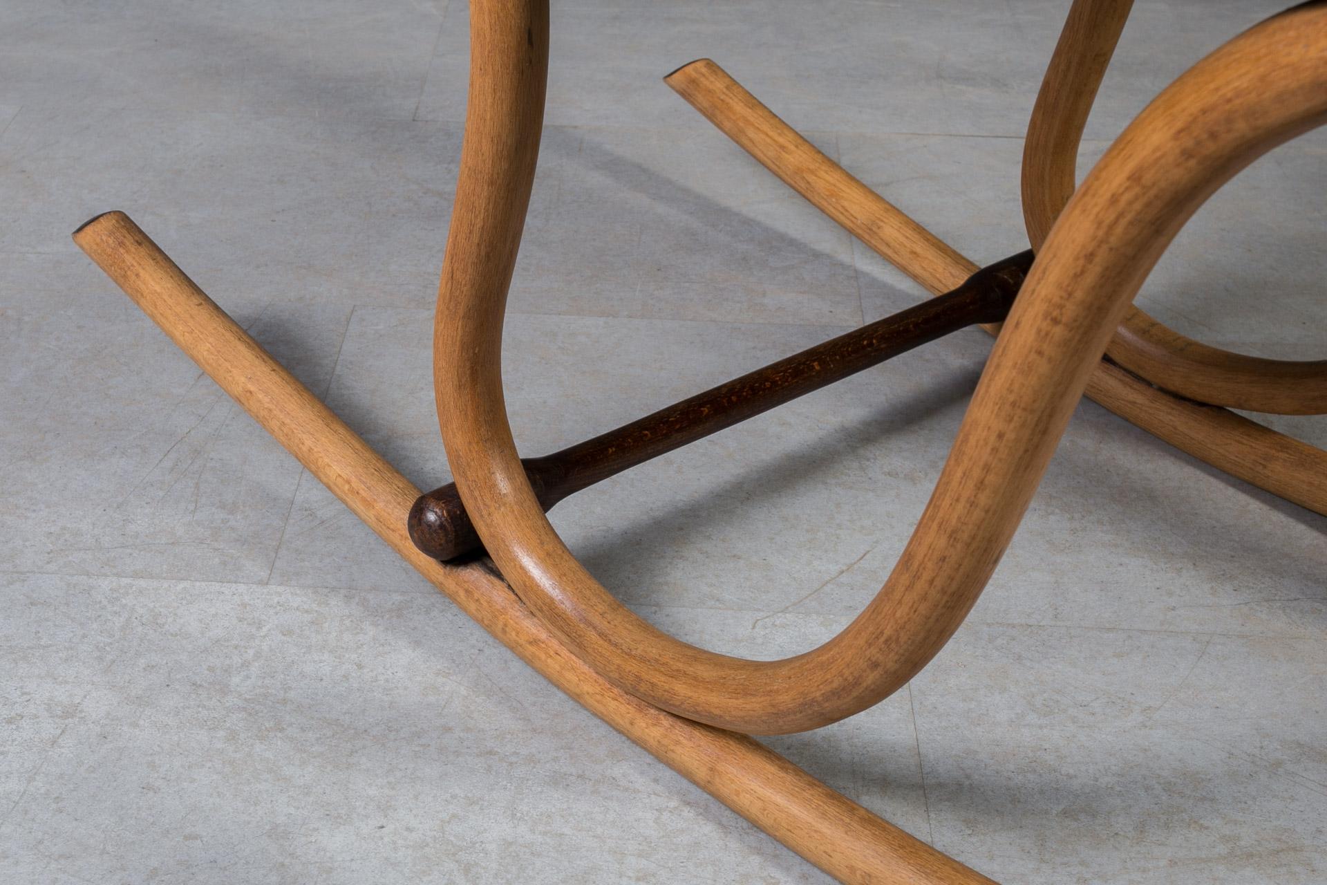 Bois cintré Chaise à bascule ancienne Jacob & Josef Kohn, design Art Nouveau, bois cintré, restaurée en vente